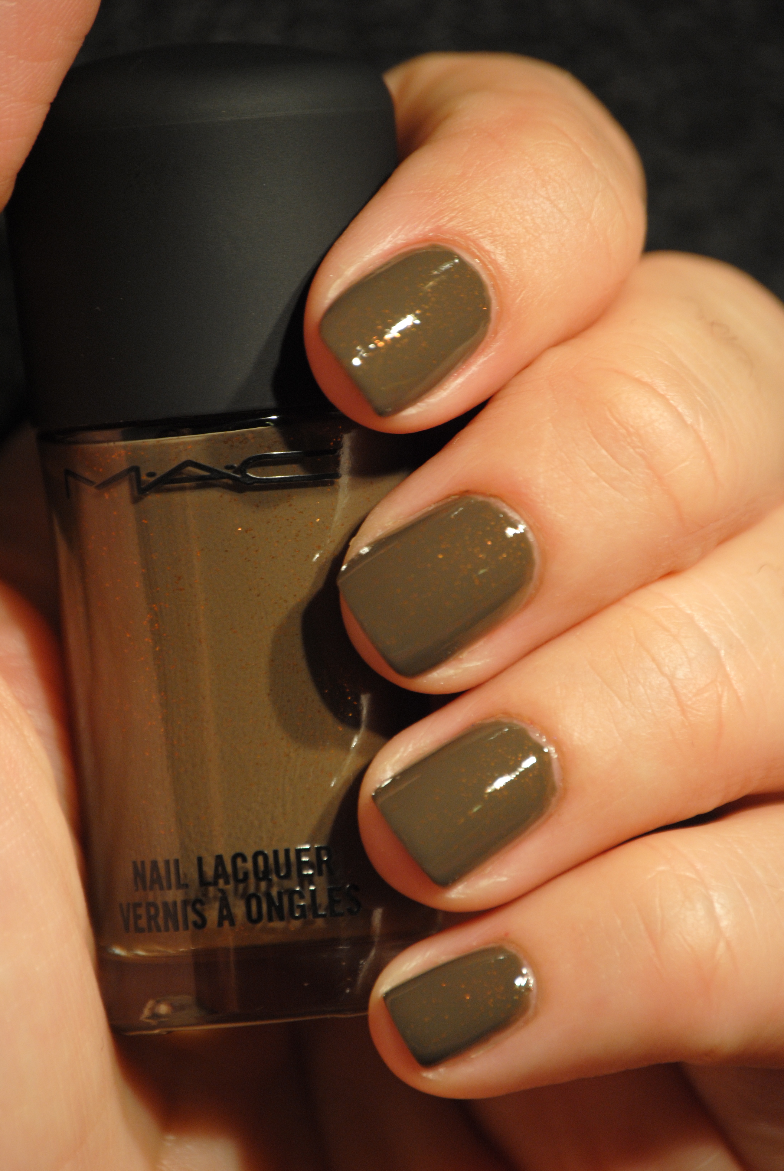 Style Clan bottle natural lighting