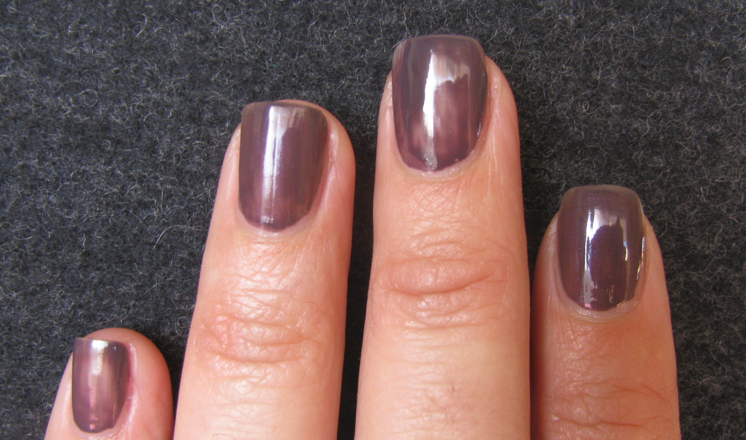 1st coat Smokin Hot/Paradoxal natural lighting