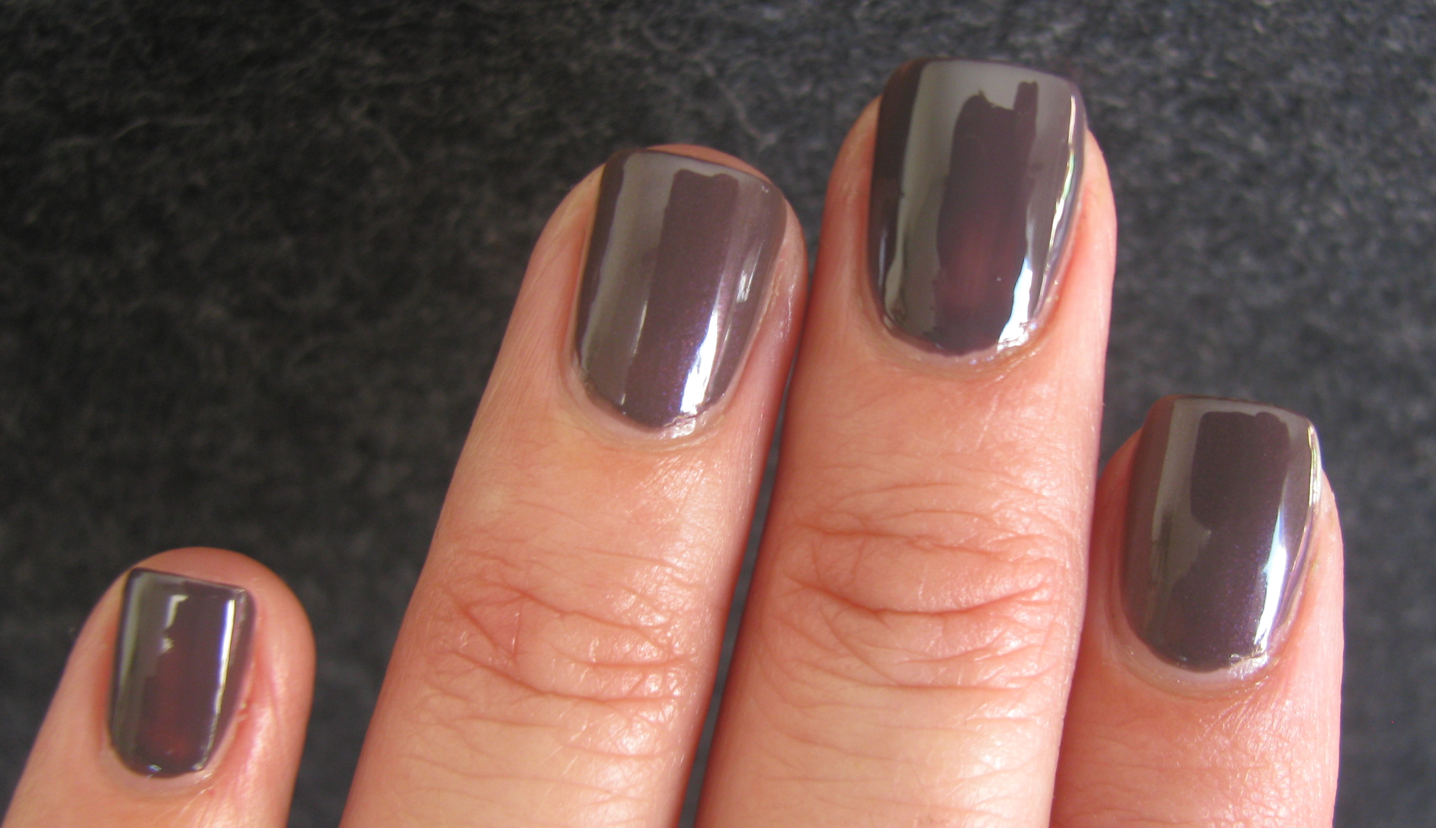 2nd coat Smokin Hot/Paradoxal natural lighting