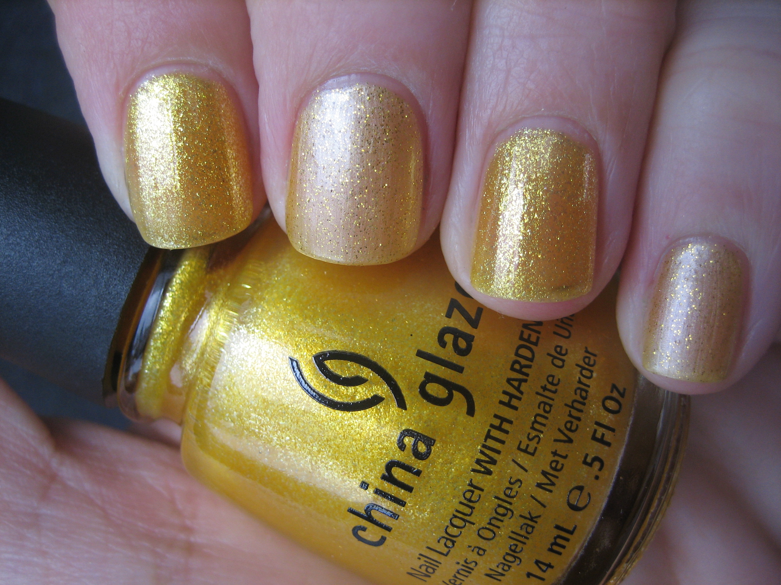 CG Lighthouse & Cowardly Lyin' swatches