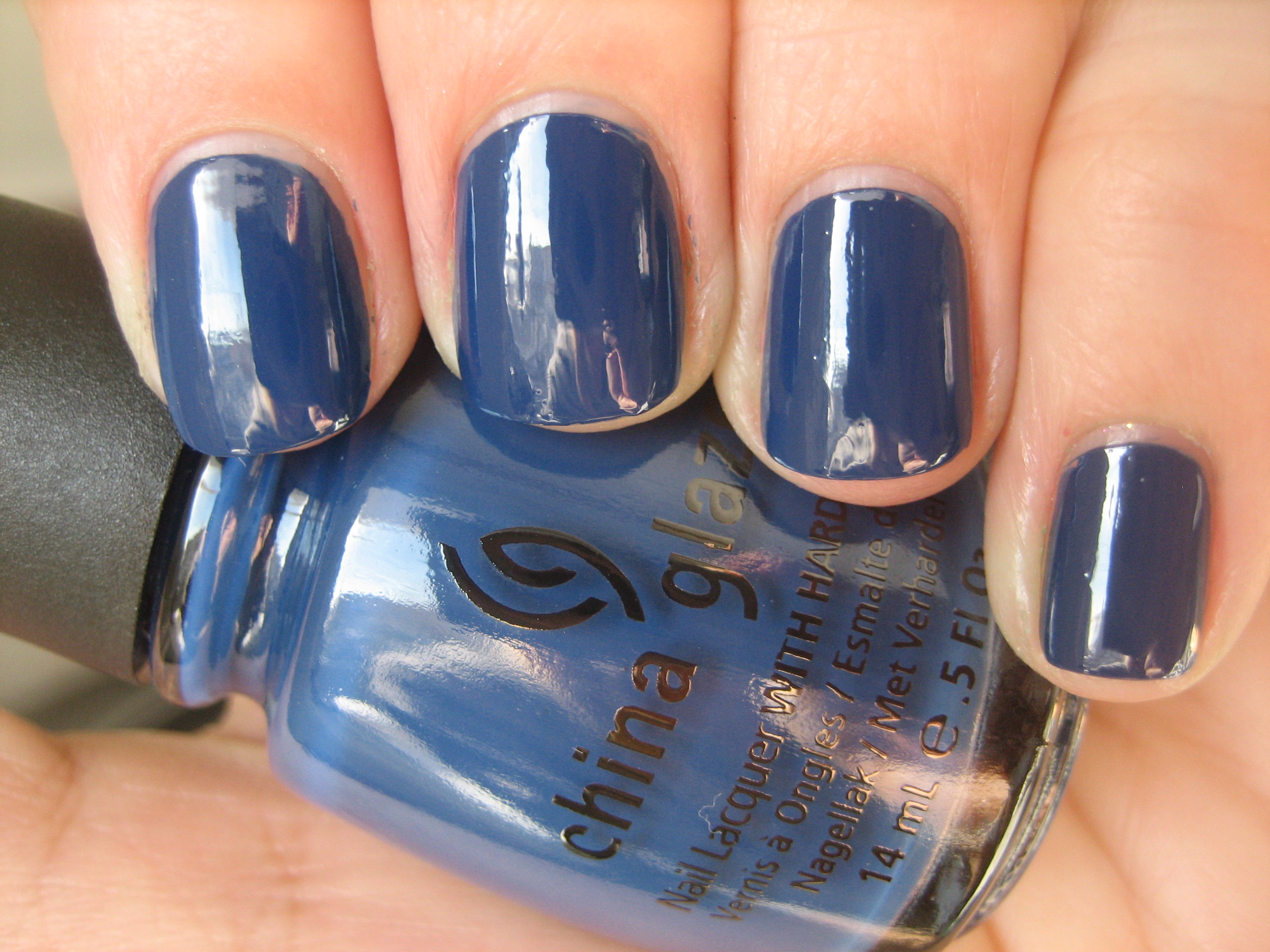 CG First Mate swatch natural light