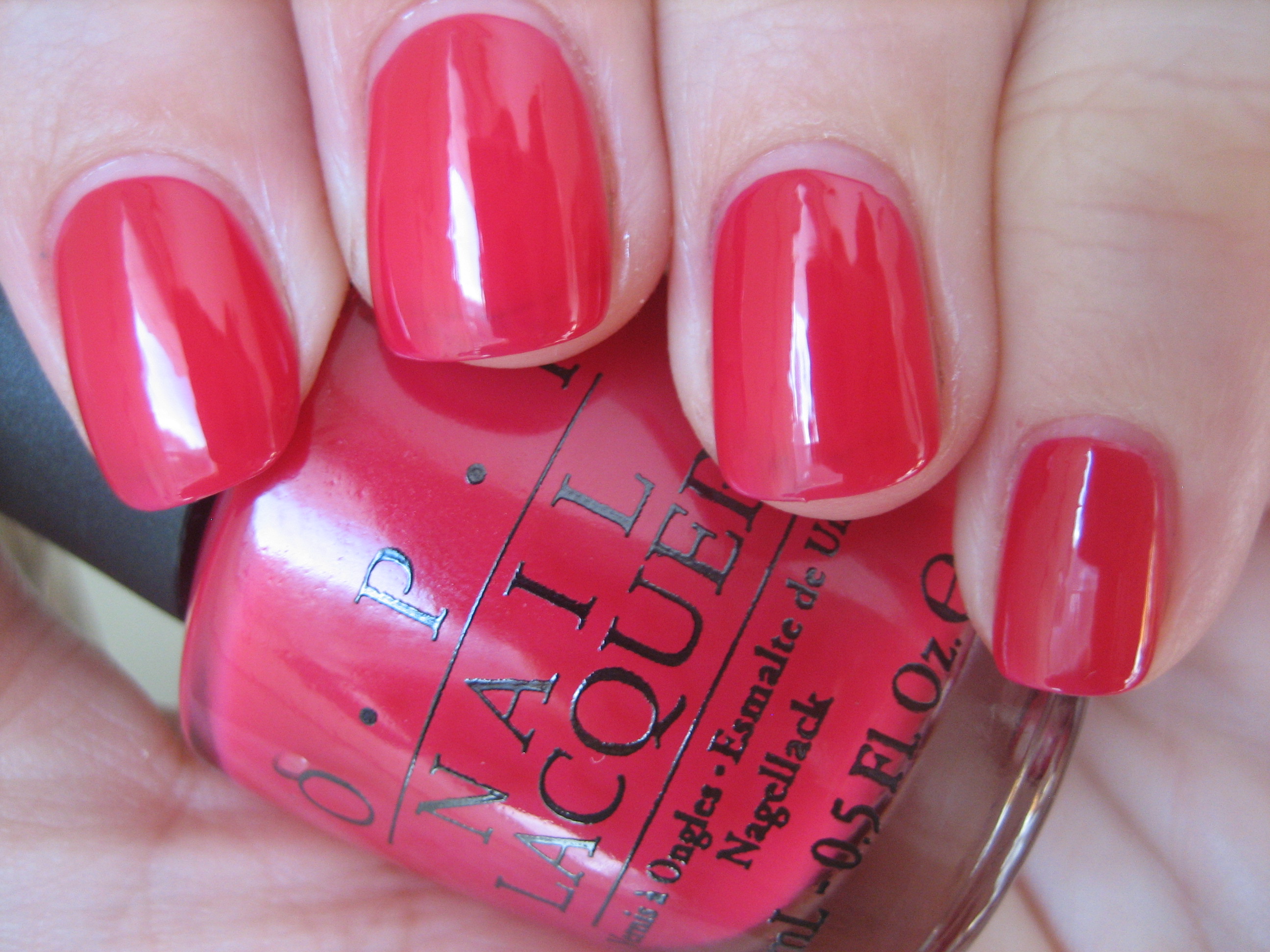 Too Hot Pink To Hold 'Em shade swatch