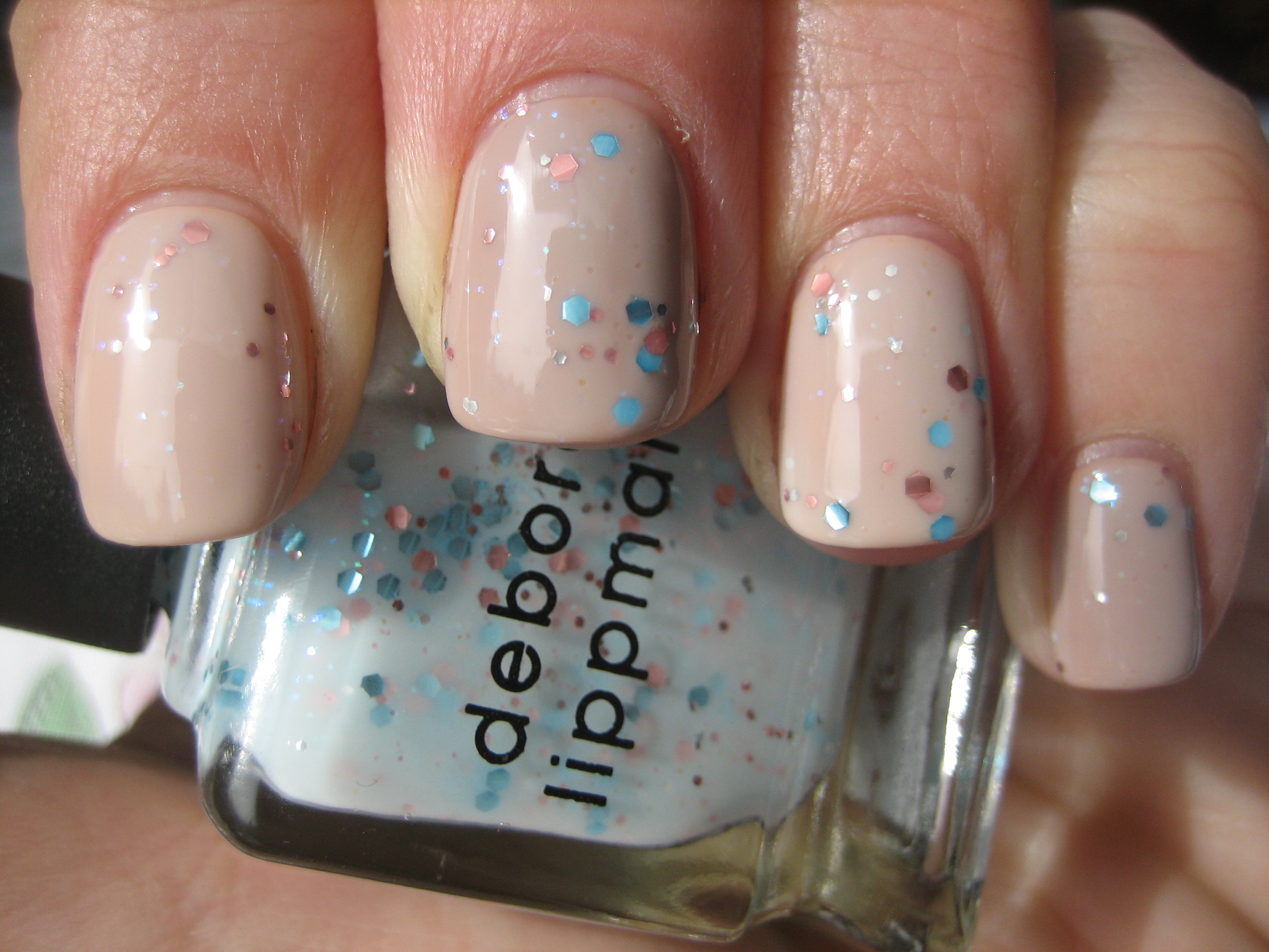 Glitter in the Air over Naked & Fashion swatch