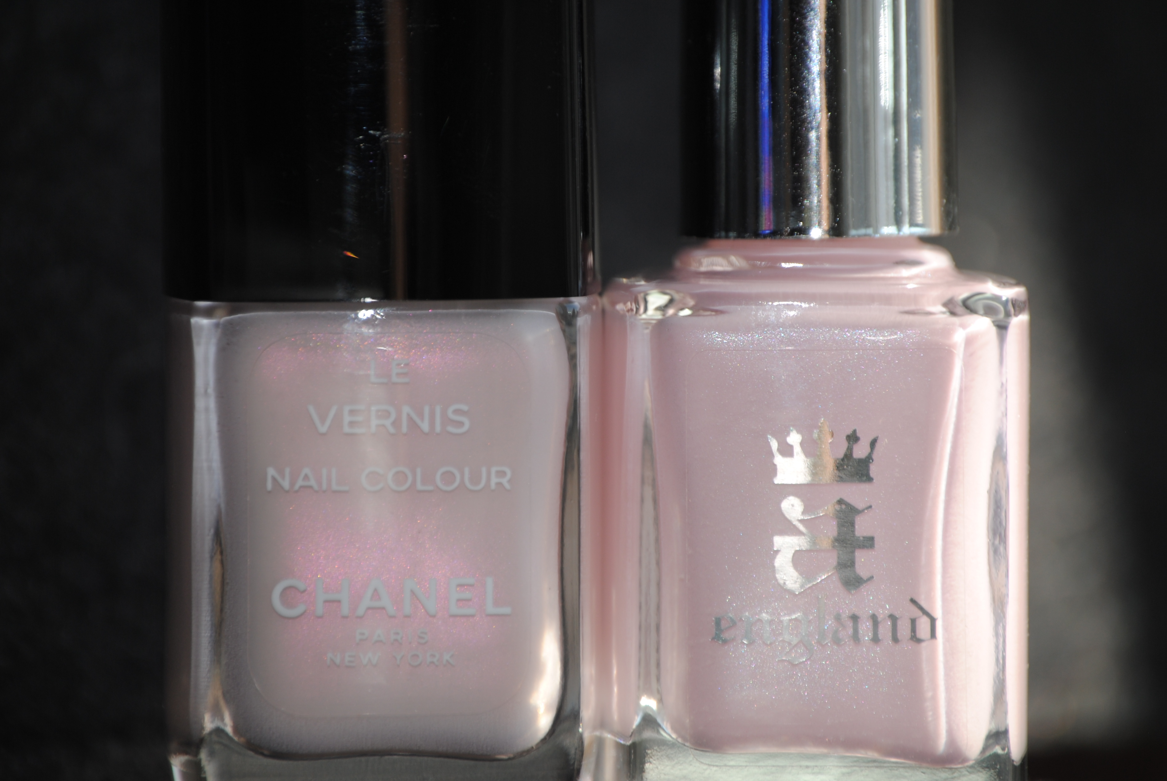 Iseult & Chanel Opal