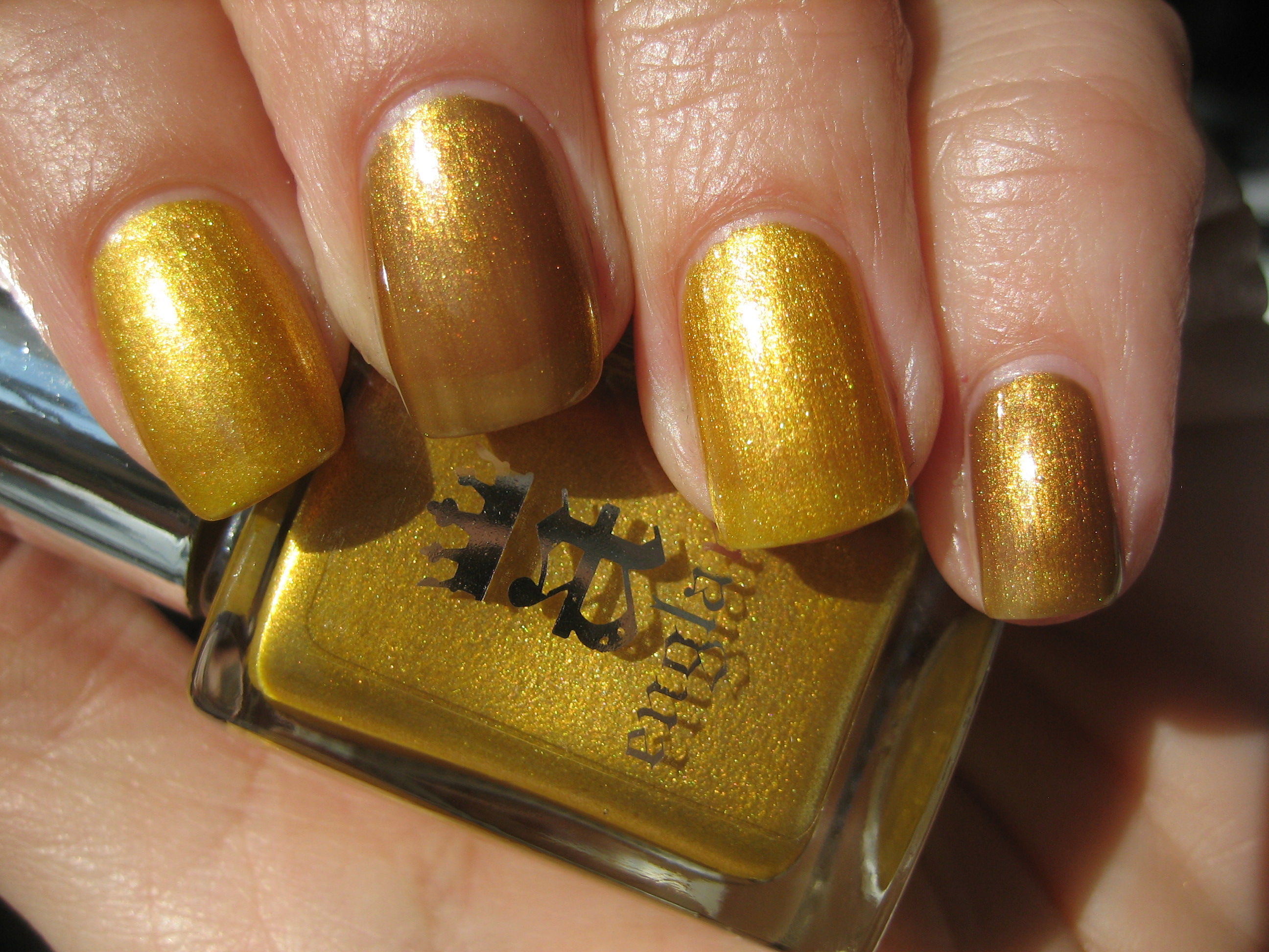 Holy Grail & Desperado swatch (sunlight)