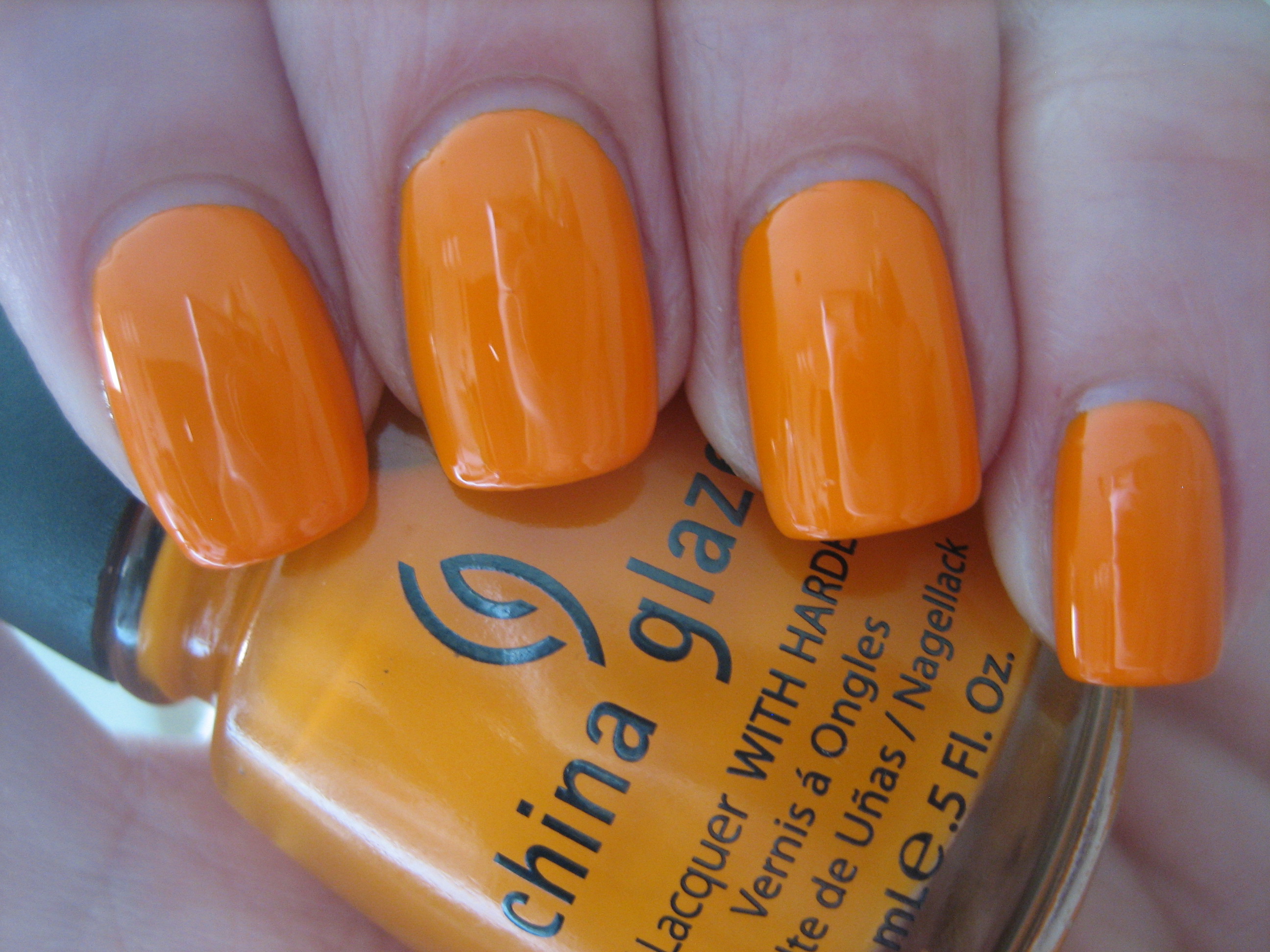 Papaya Punch swatch (indirect light)