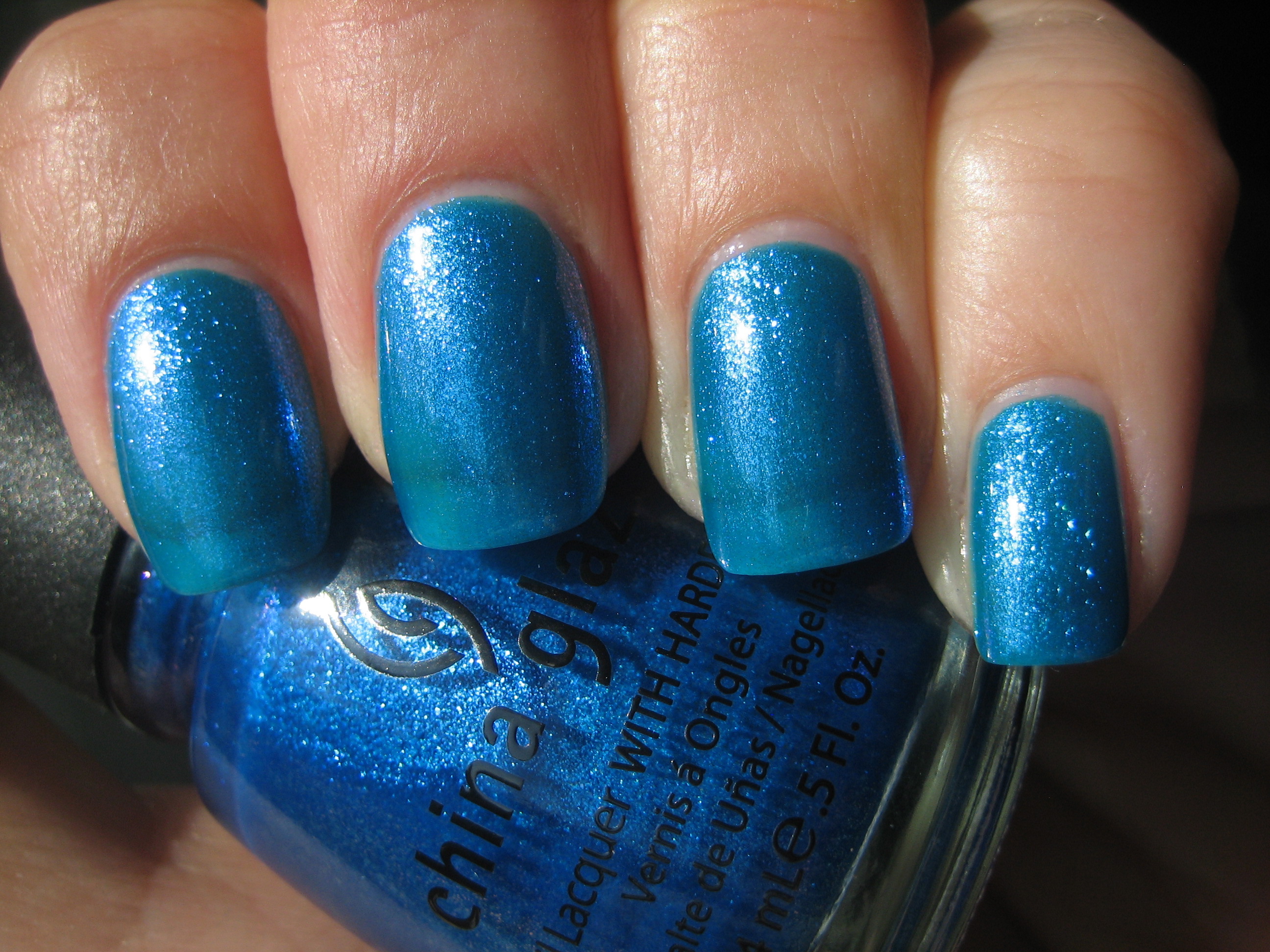 Blue Iguana swatch (sunlight)