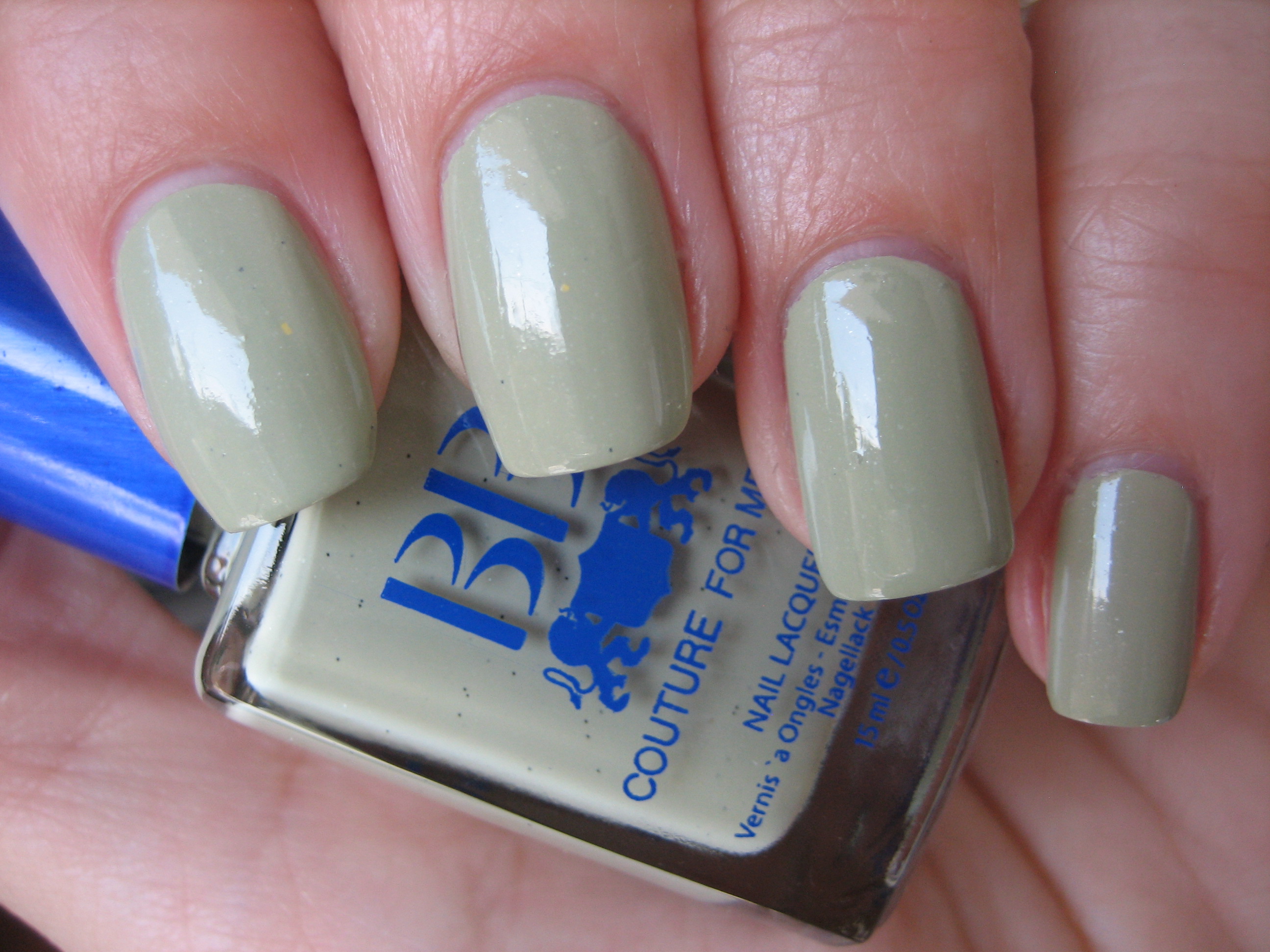 Eros swatch (shaded light)