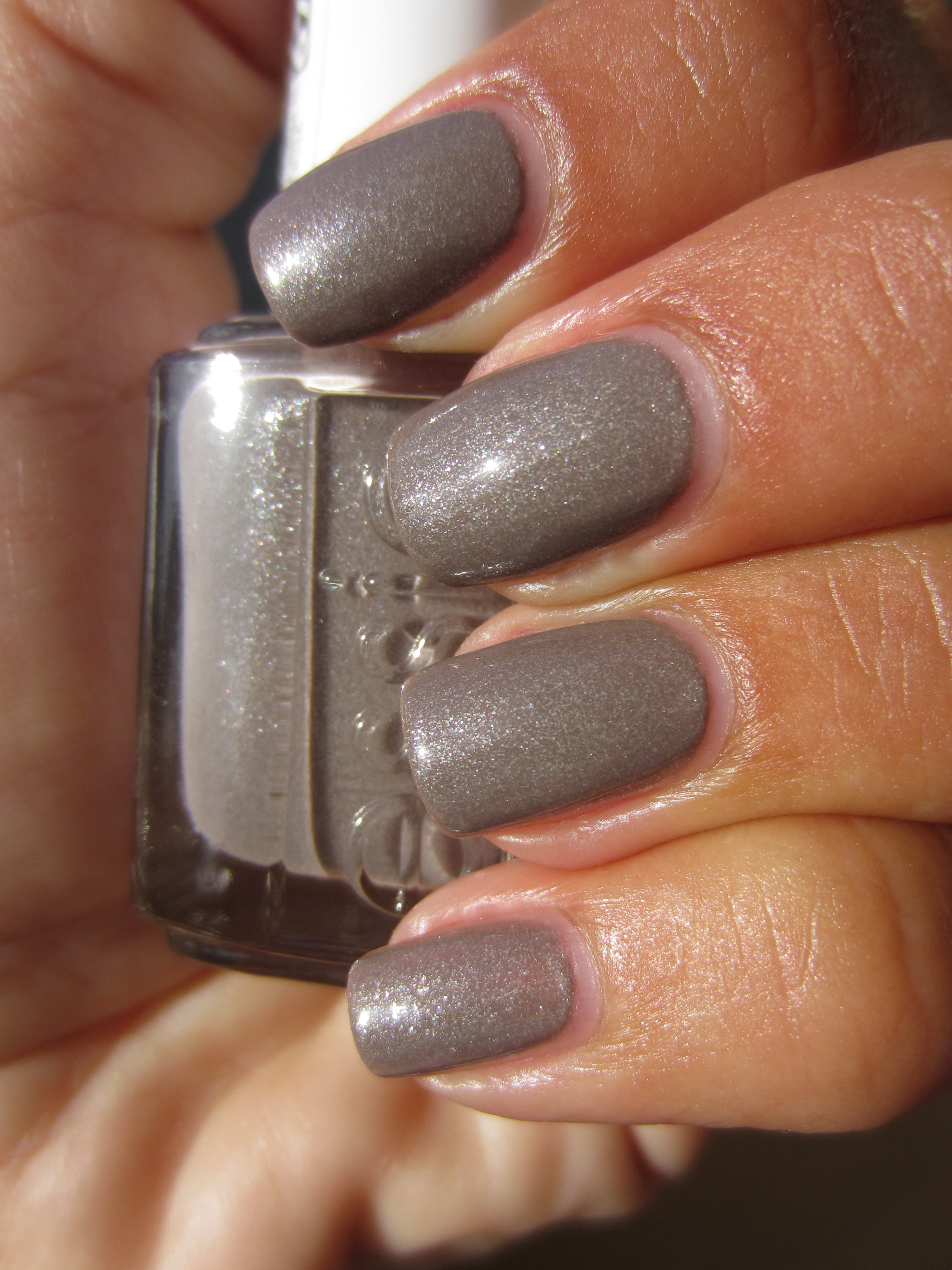 Mochacino swatch (side sunlight)