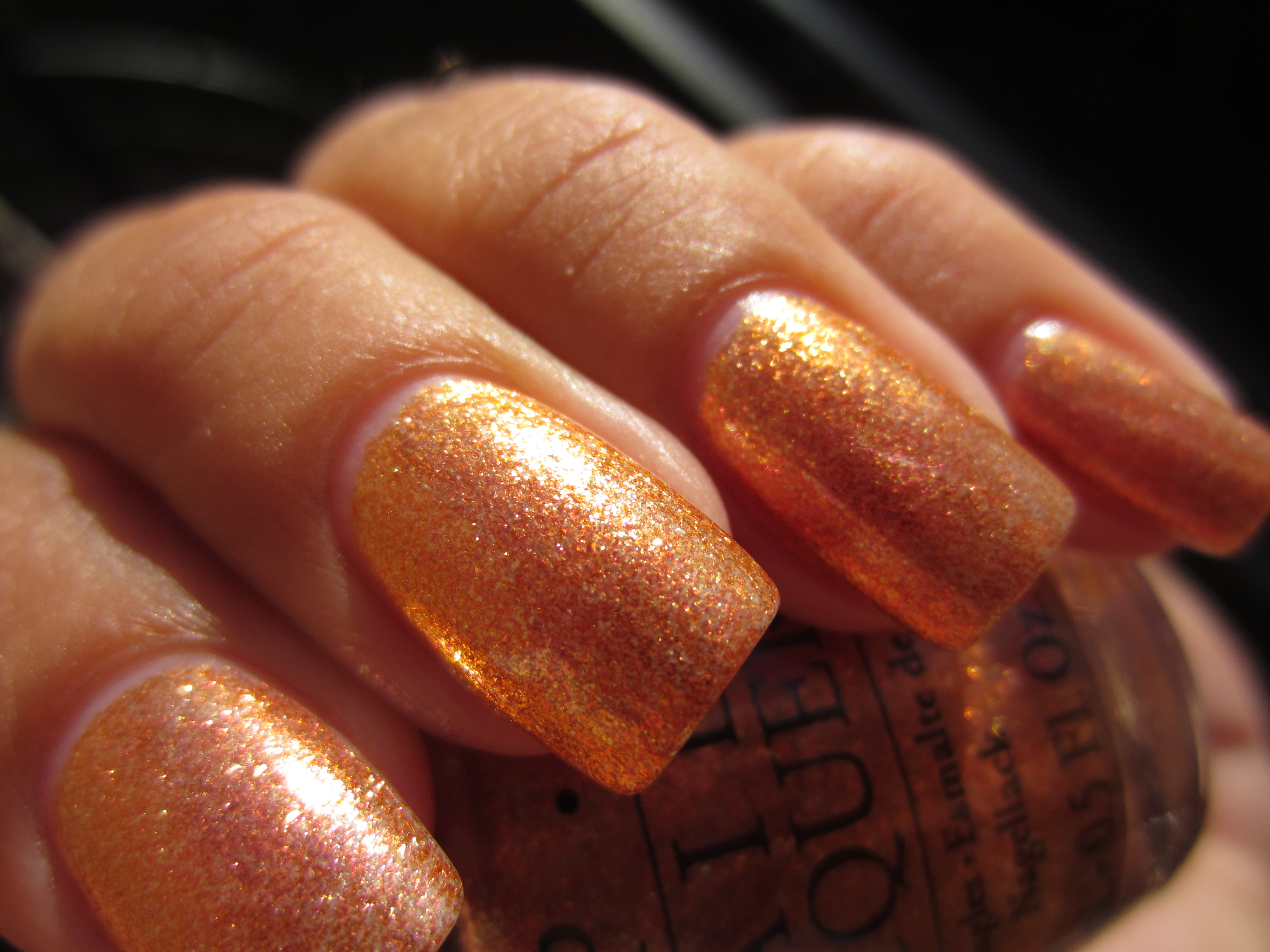 Pros & Bronze swatch (closeup)