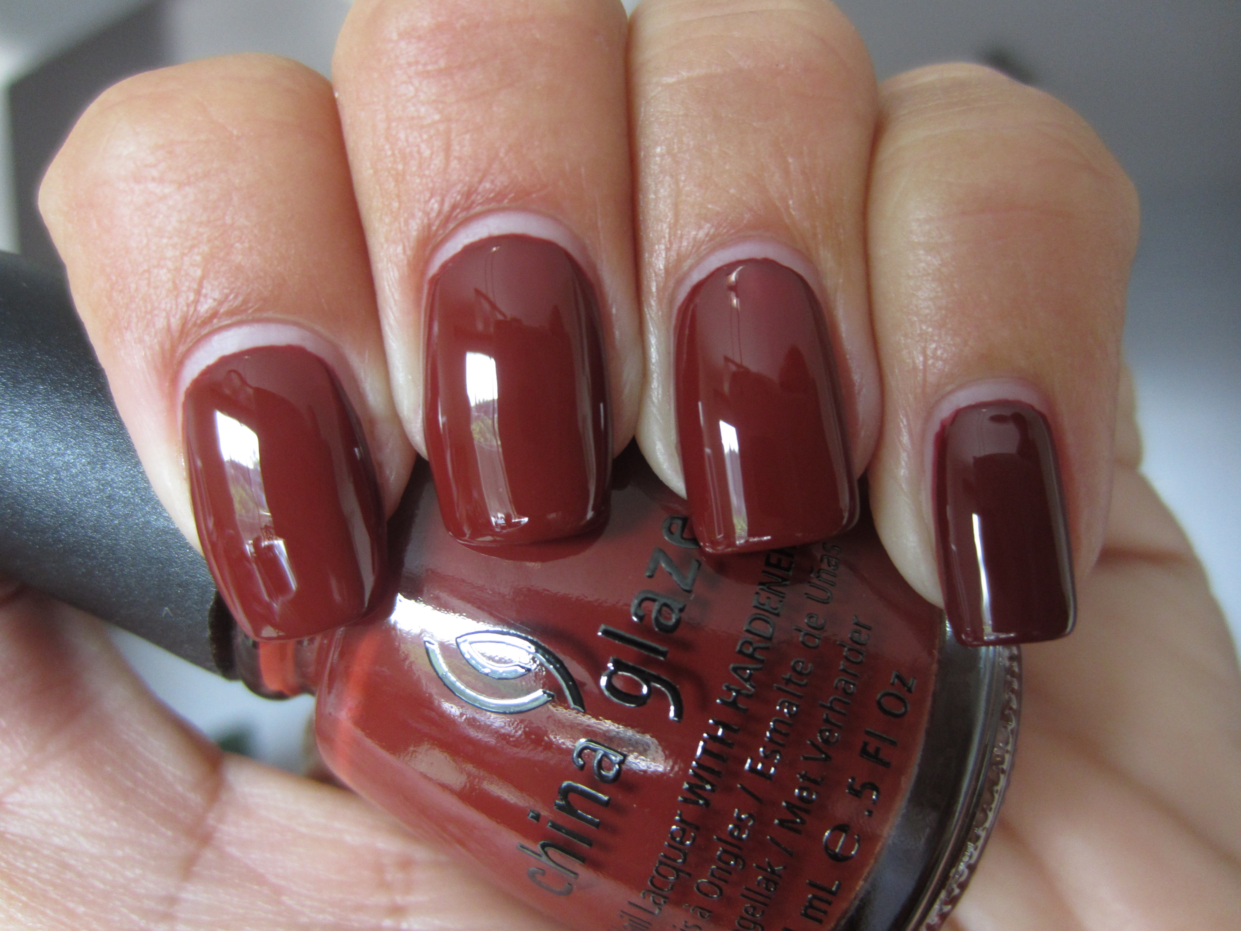 Brownstone swatch (indirect light)