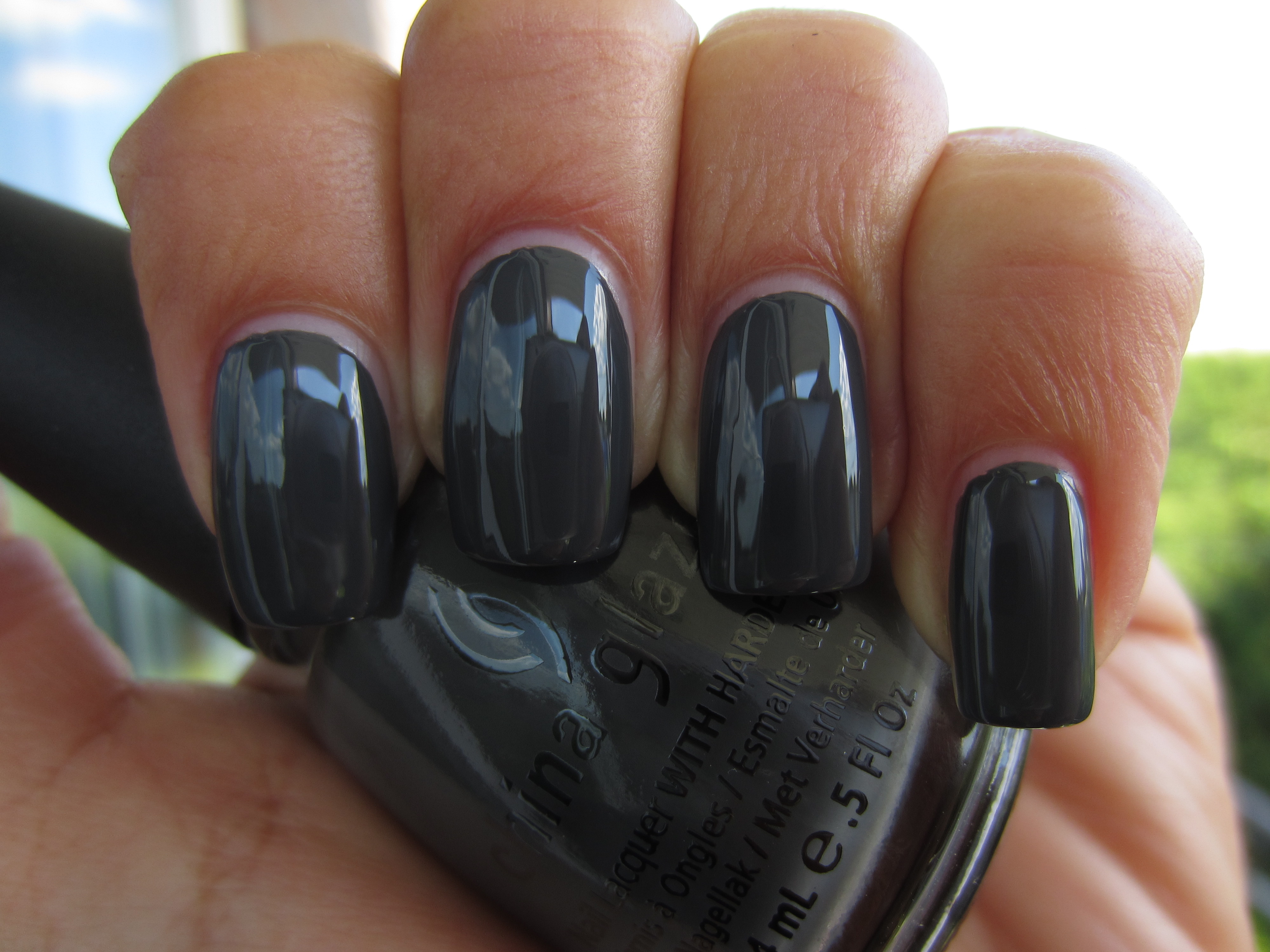 Concrete Catwalk swatch (shaded light)