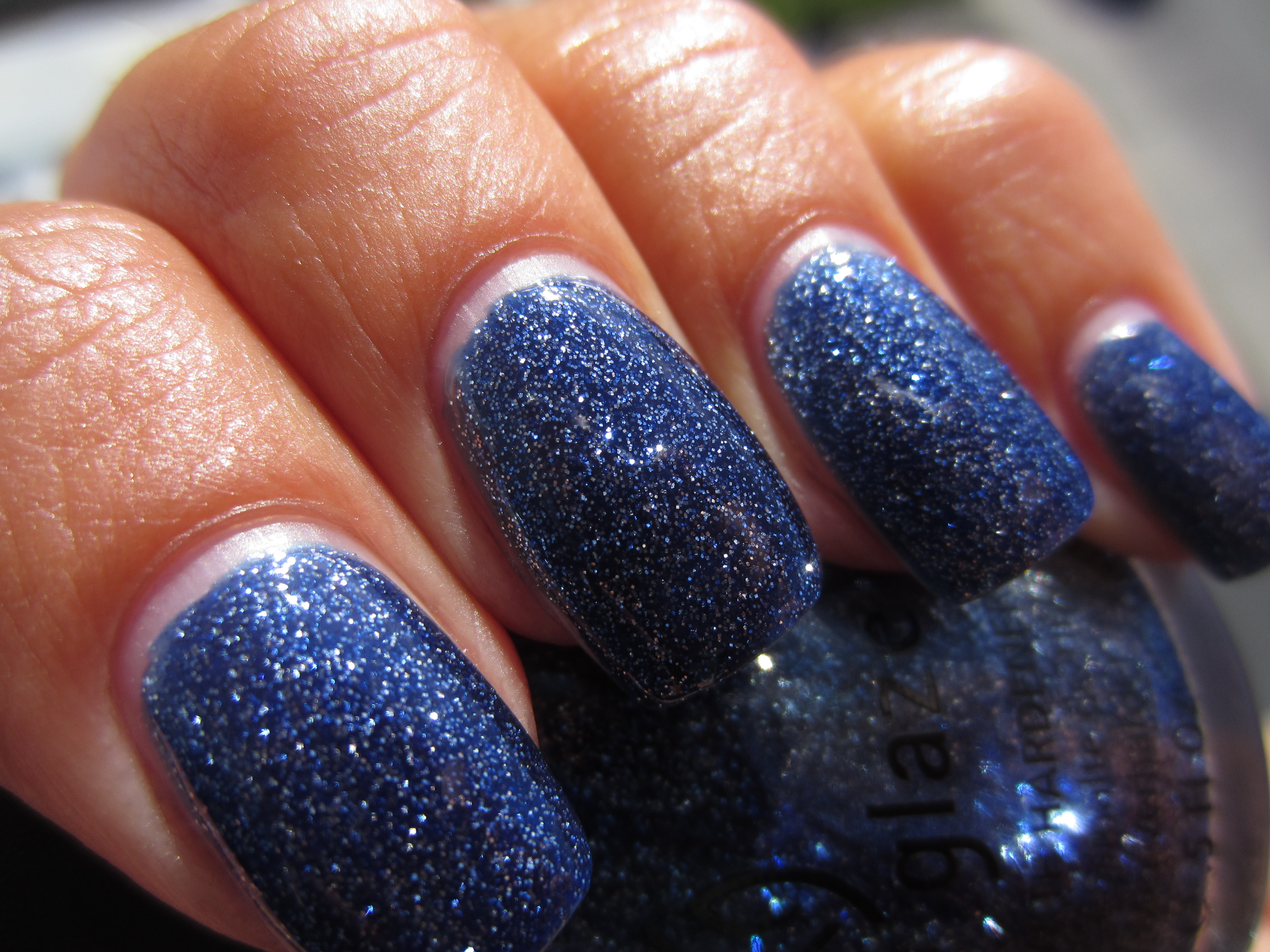 Skyscraper swatch (closeup)
