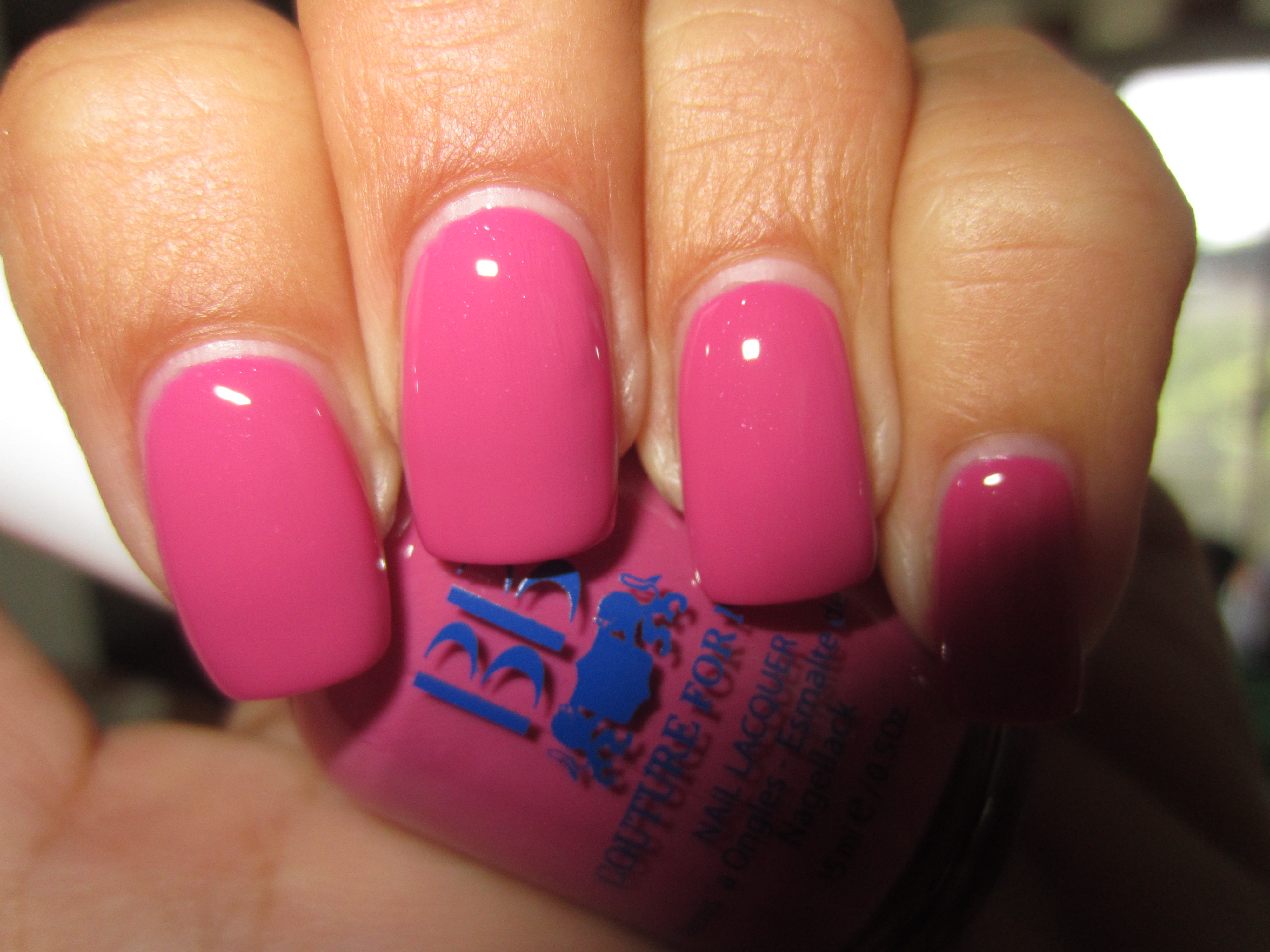 Scorching Strawberry swatch (flash)