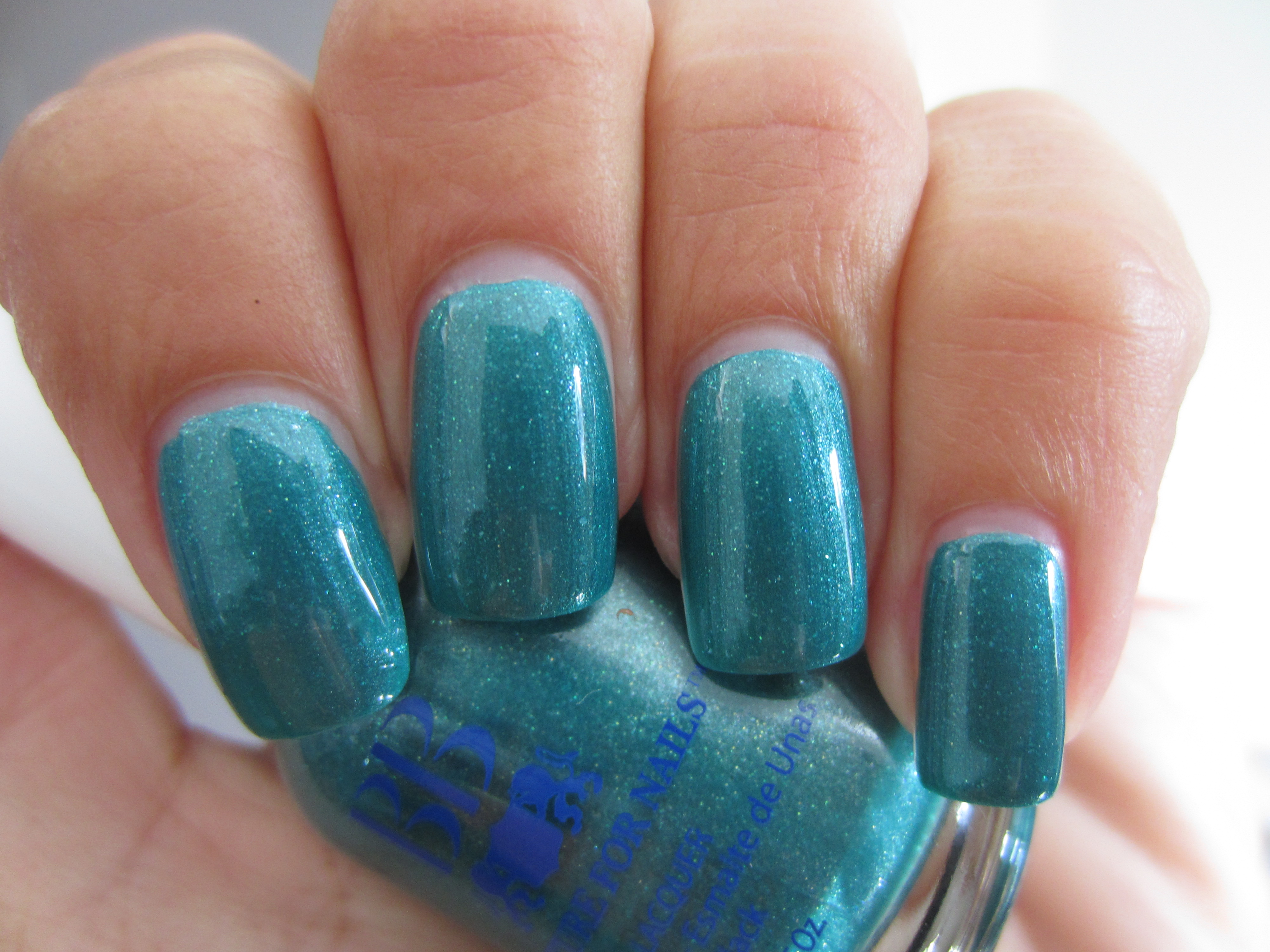Sweet Silicone swatch (indirect light)