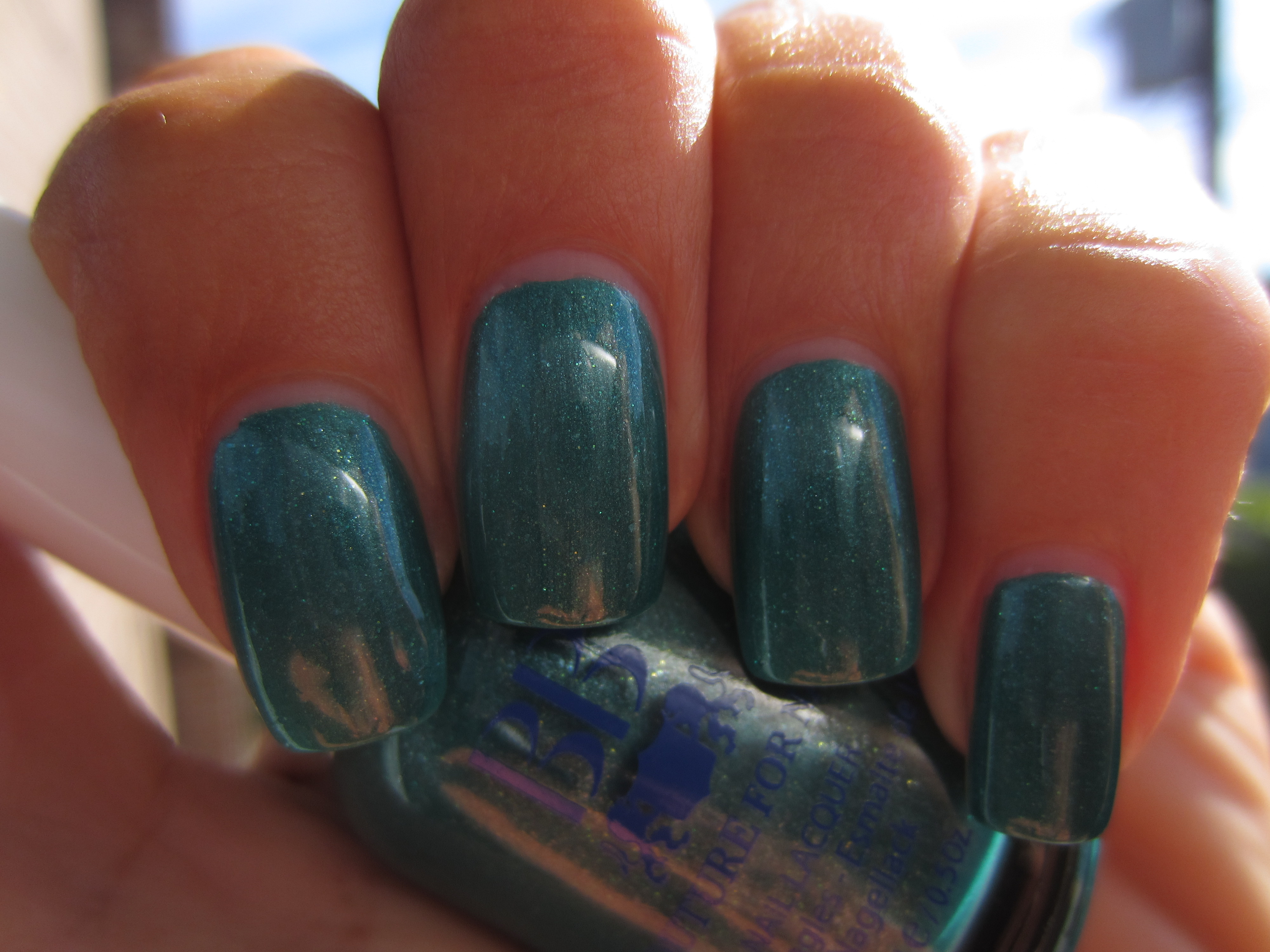 Sweet Silicone swatch (shaded light)