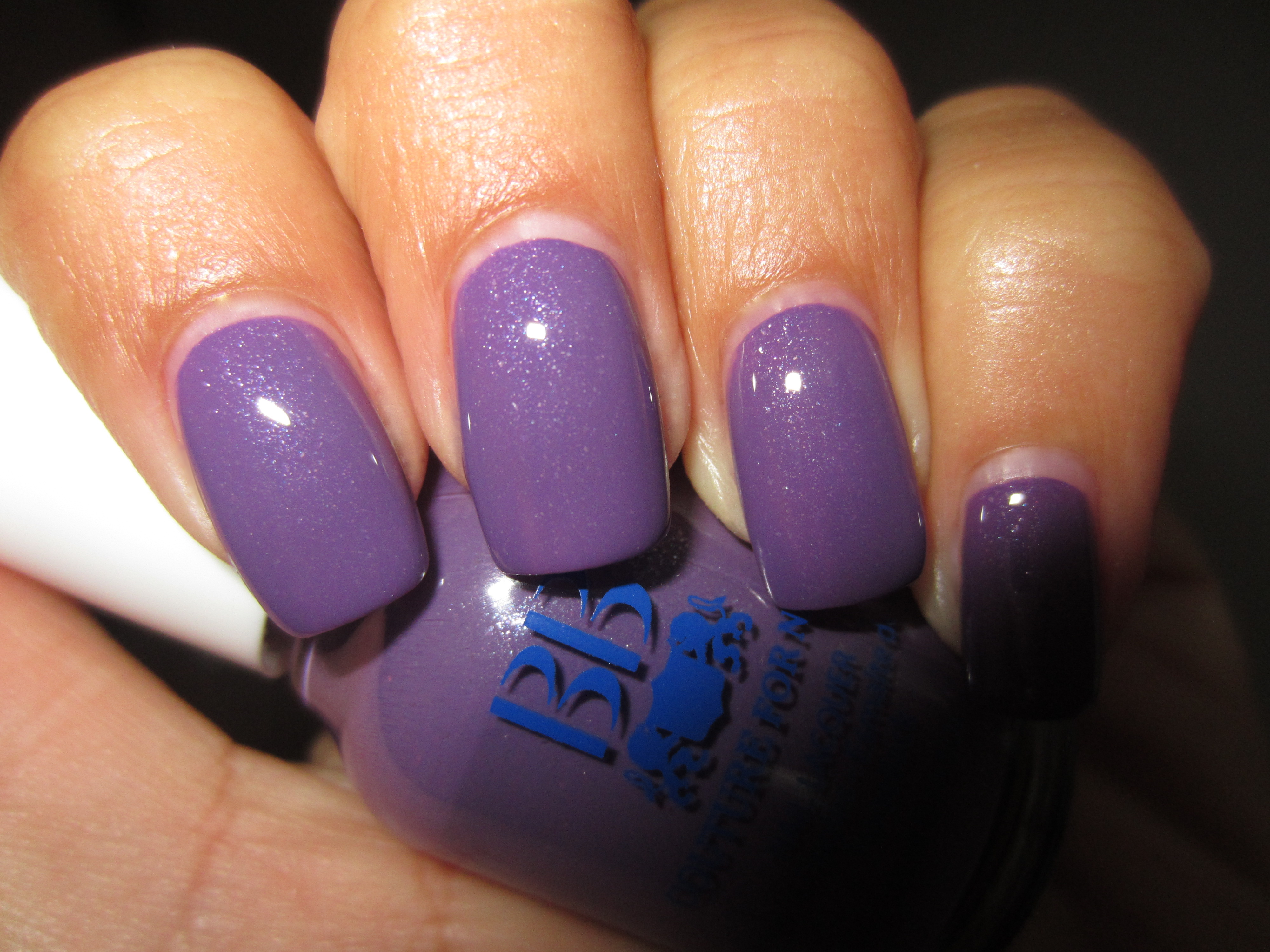 Feathered Vixen swatch (flash)