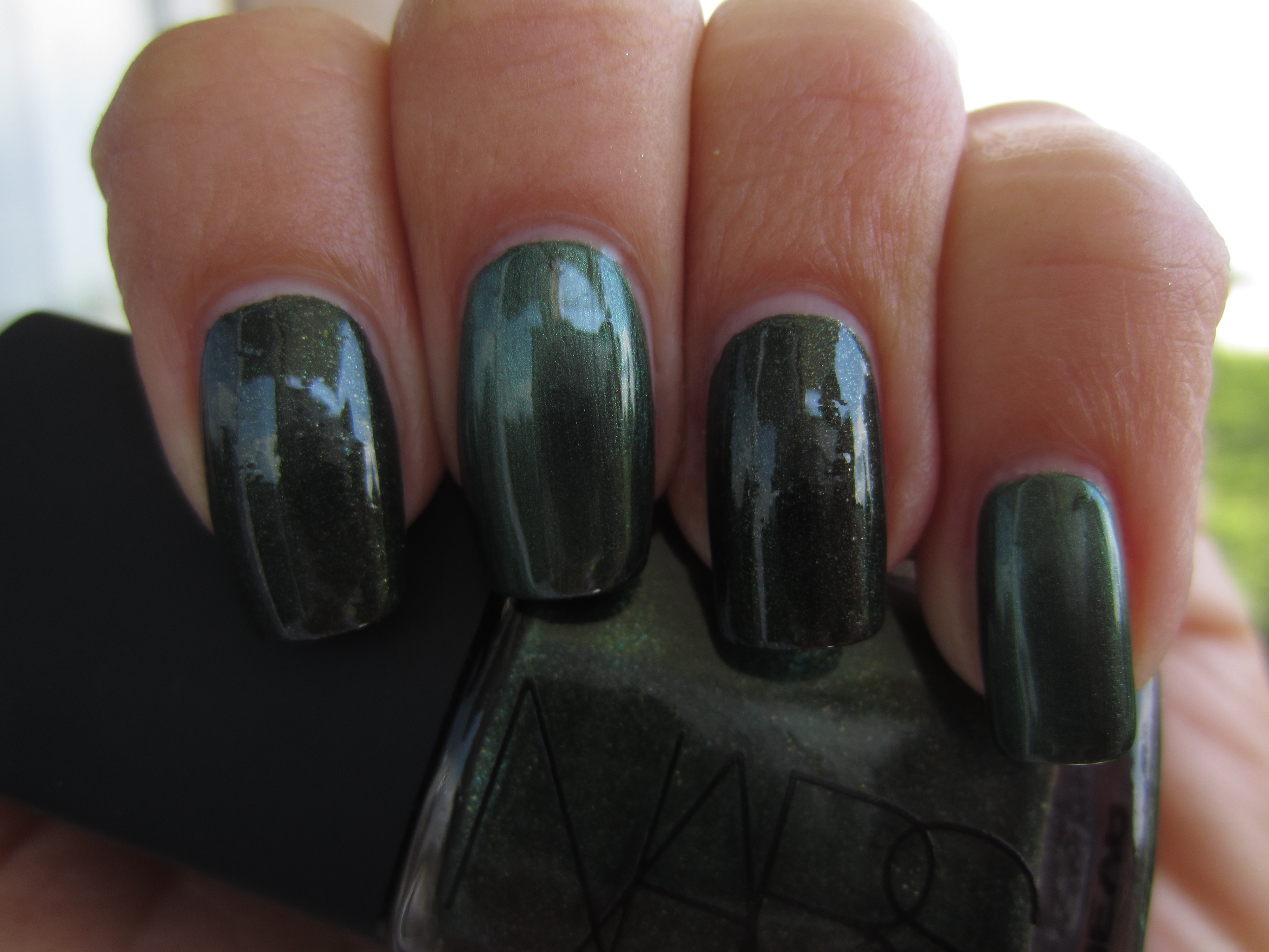Night Porter vs Inglot 966 swatch (shaded light)