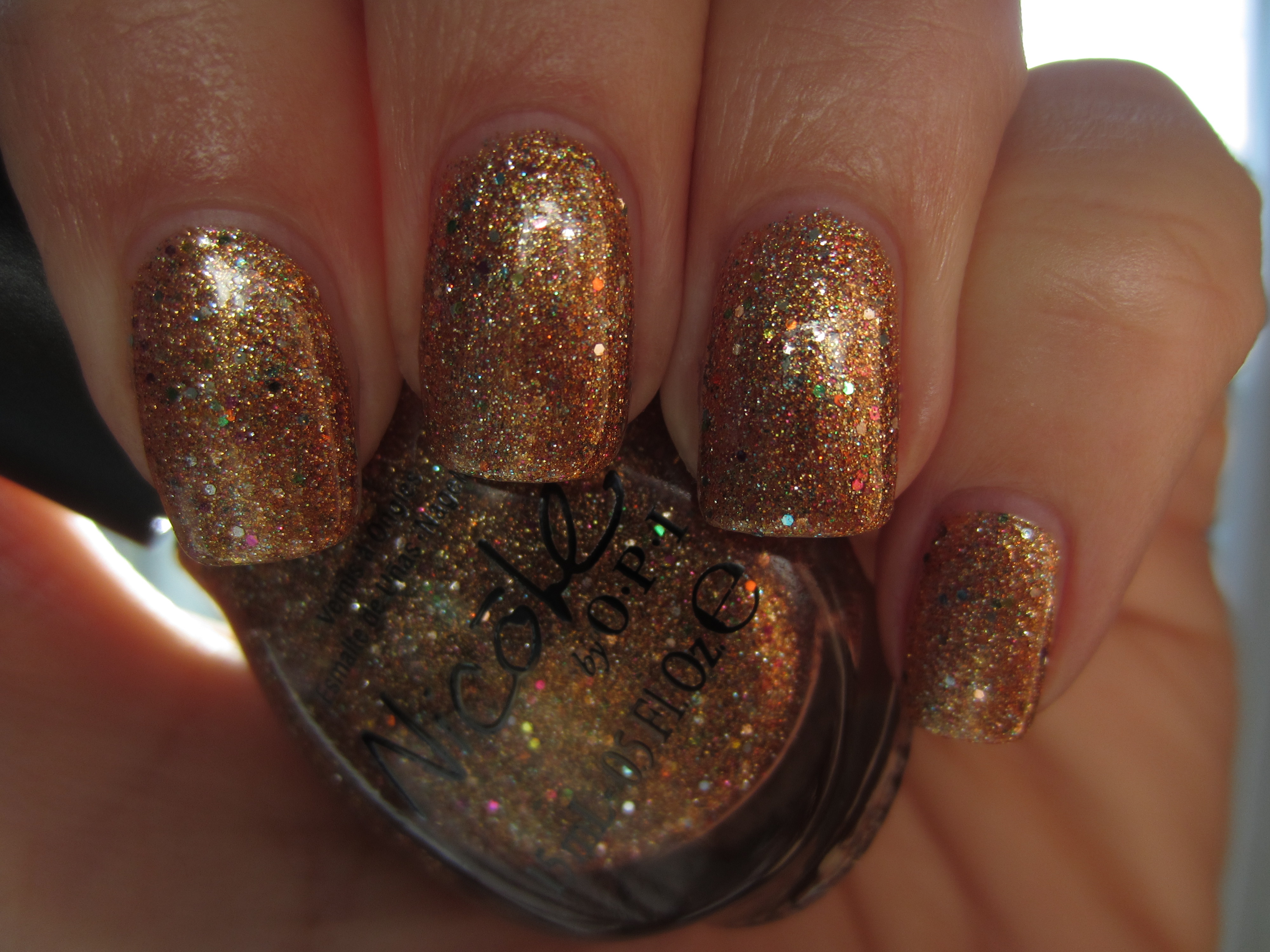 Disco Dolls swatch (shaded light)