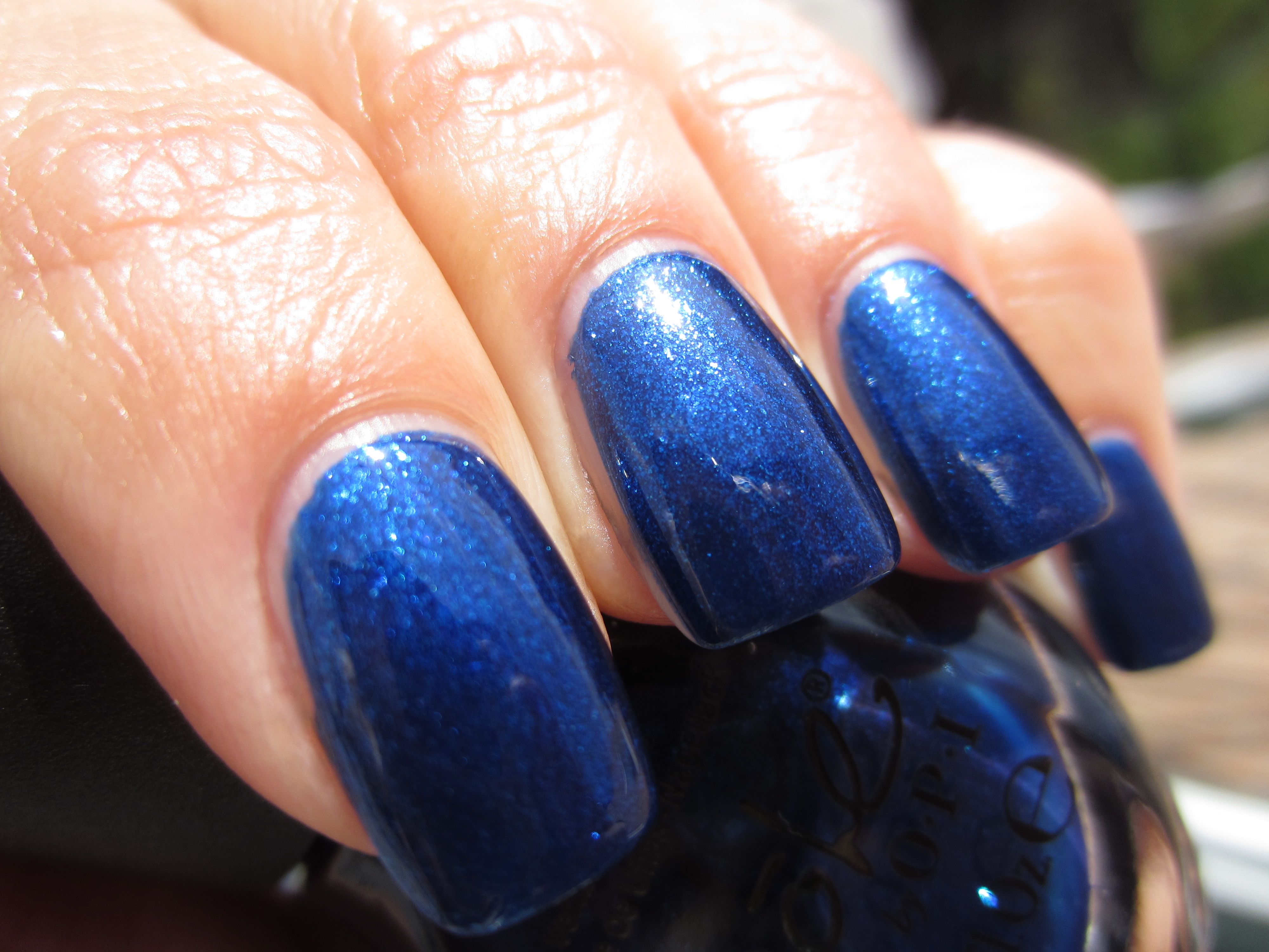 Listen To Your Momager! swatch (closeup)