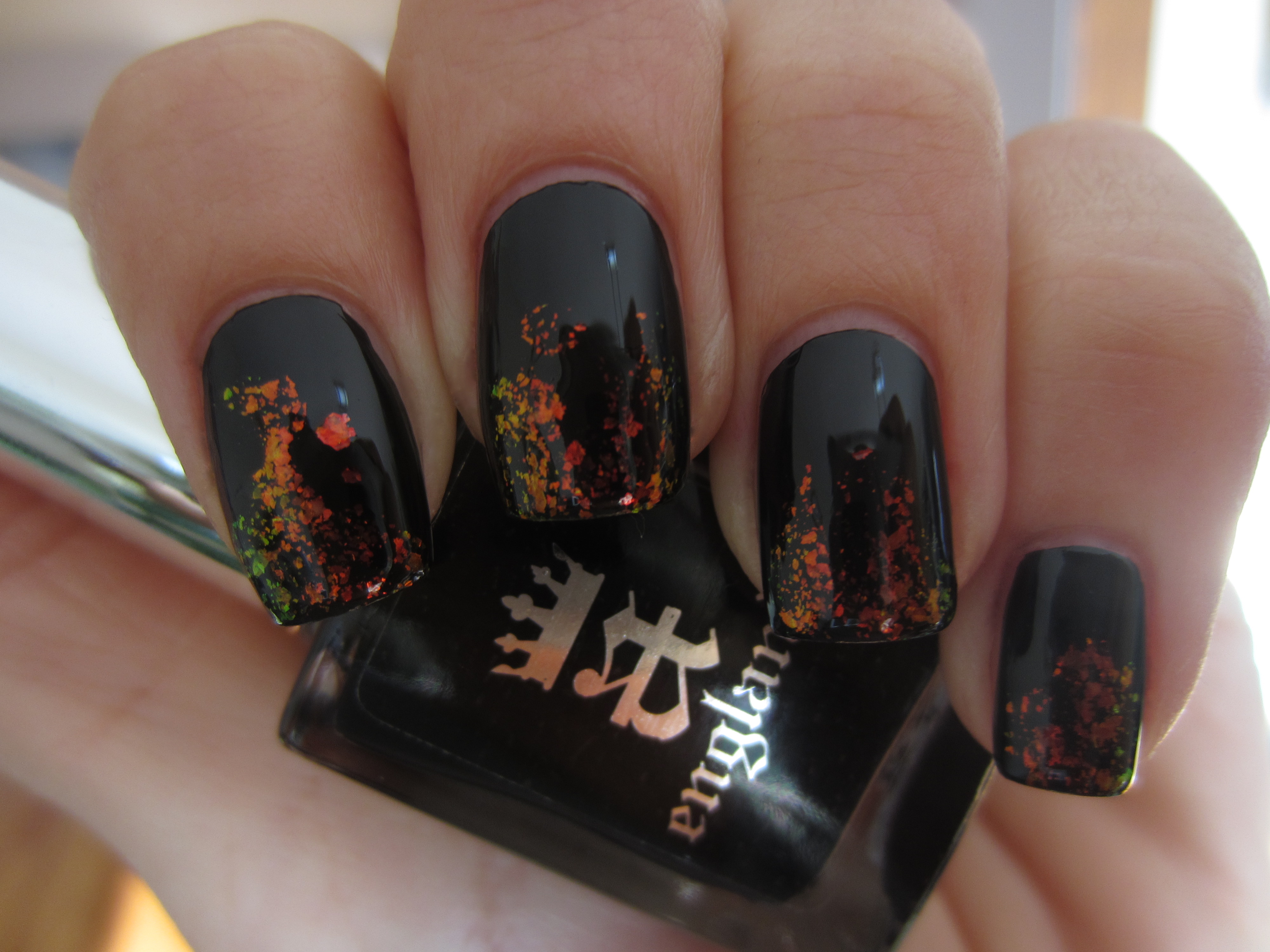 Samhain swatch (indirect light)