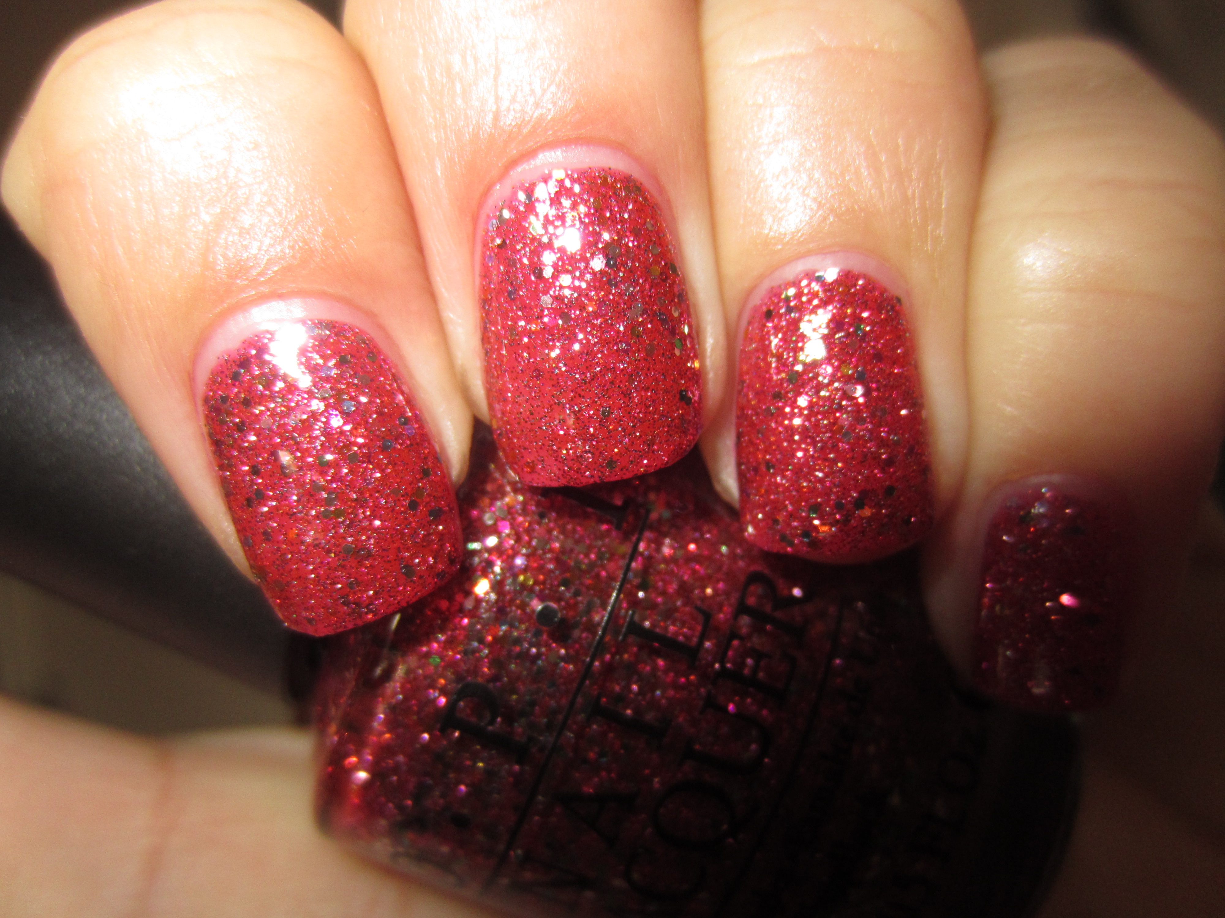 Excusé Moi swatch (flash)