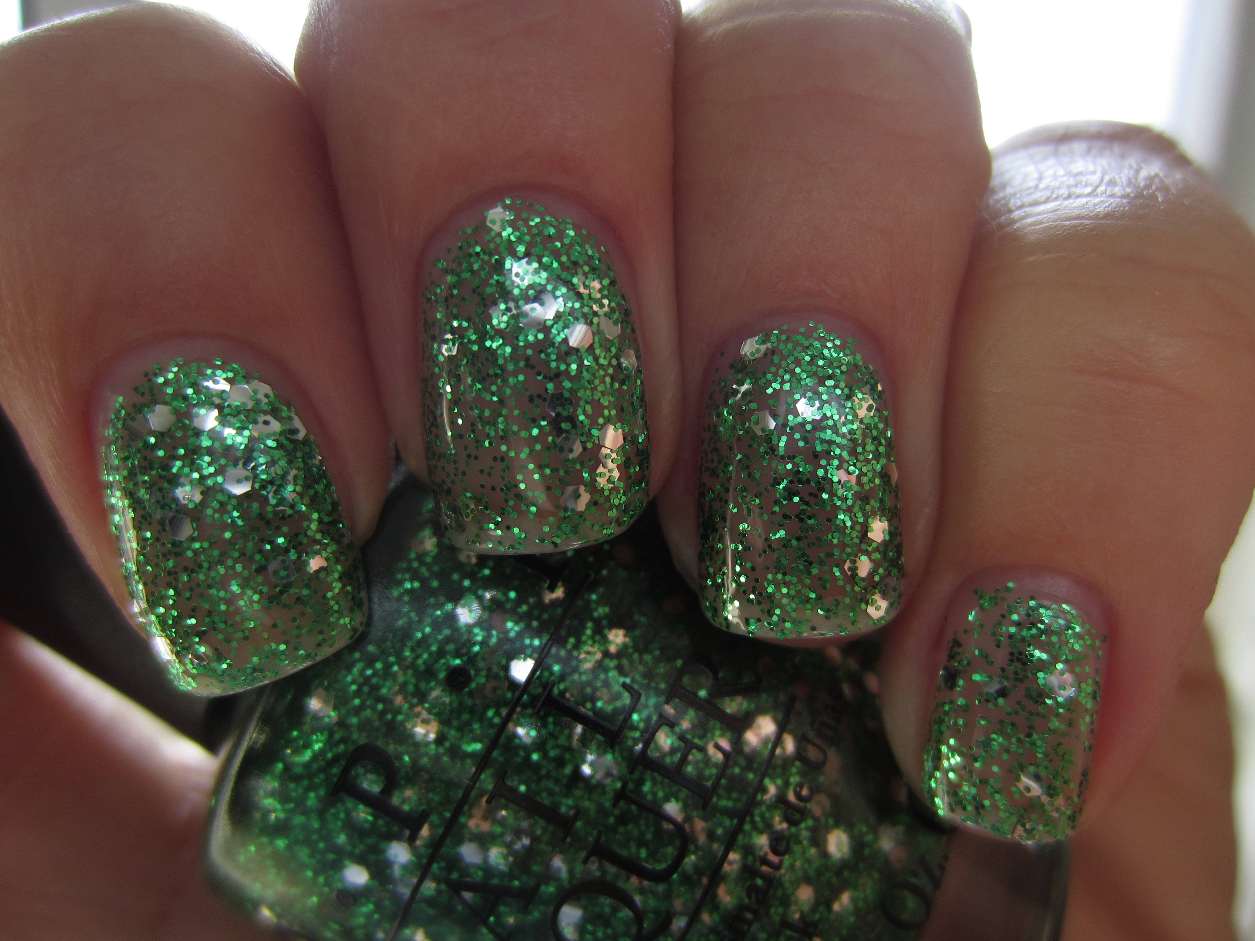 Fresh Frog of Bel Air swatch (shaded light, 3 coats & TC)