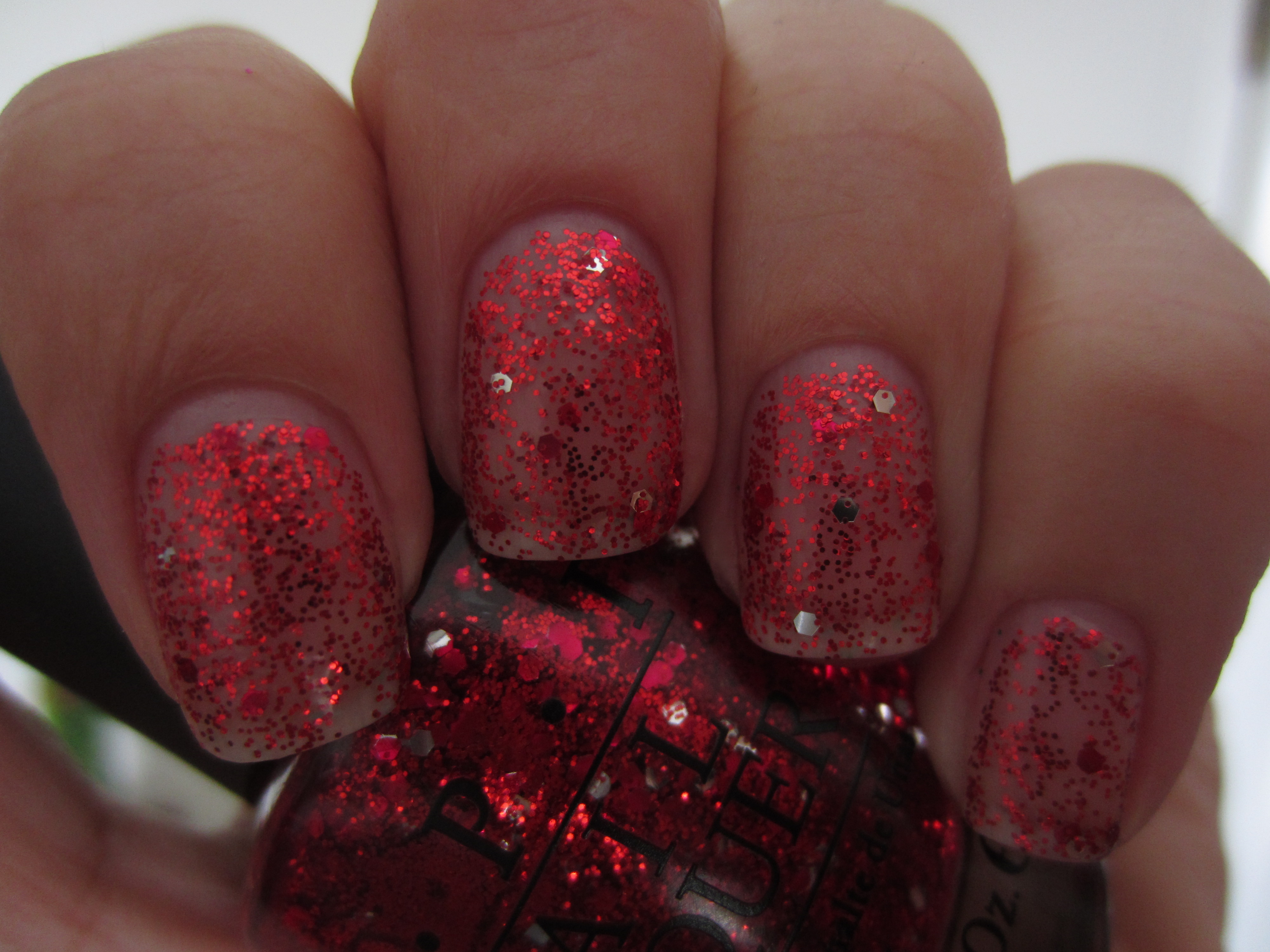 Gettin Miss Piggy swatch (shaded light, 2 coats no TC)