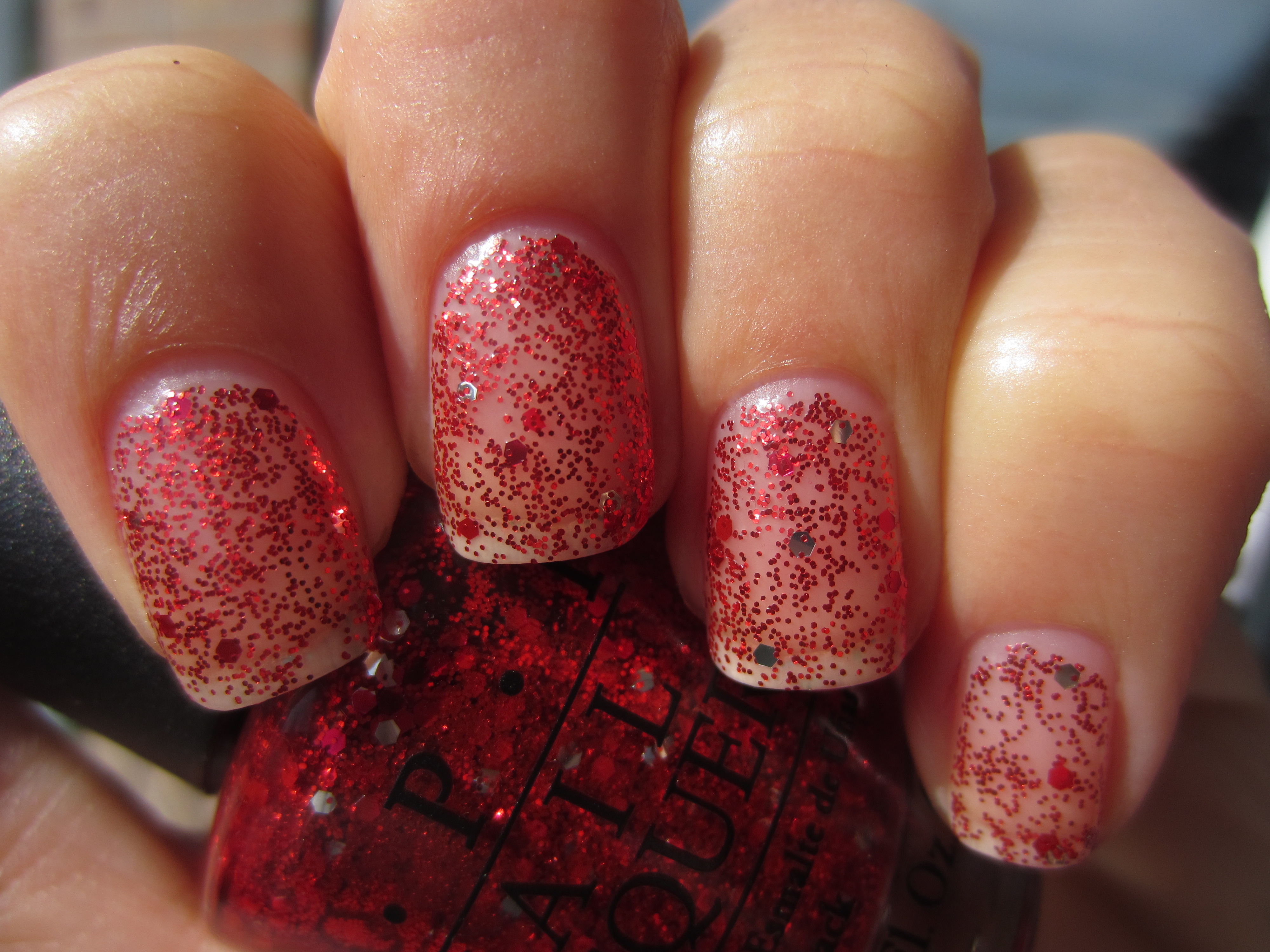 Gettin Miss Piggy swatch (sunlight, 2 coats no TC)