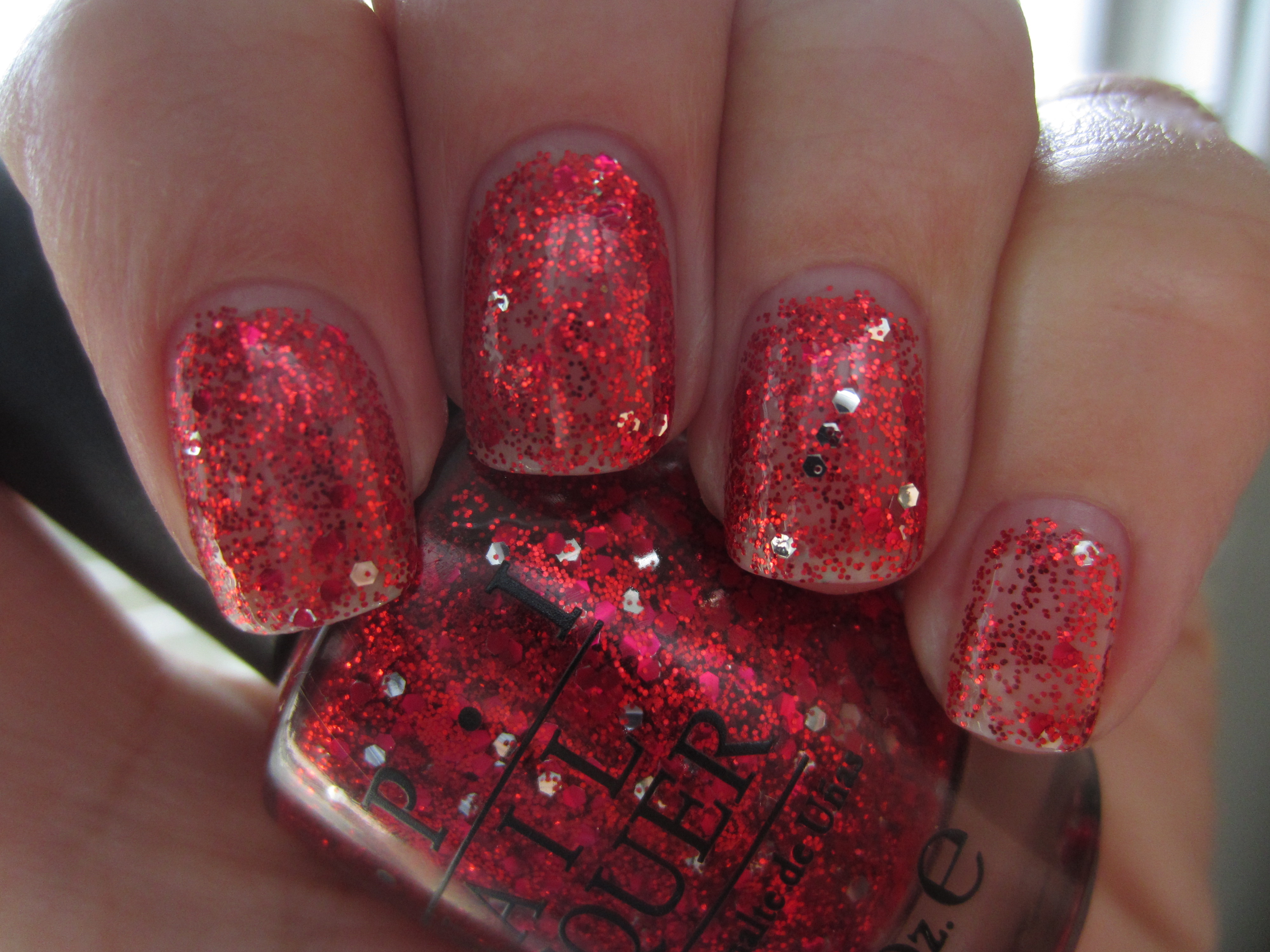 Gettin Miss Piggy swatch (shaded light, 3 coats & TC)