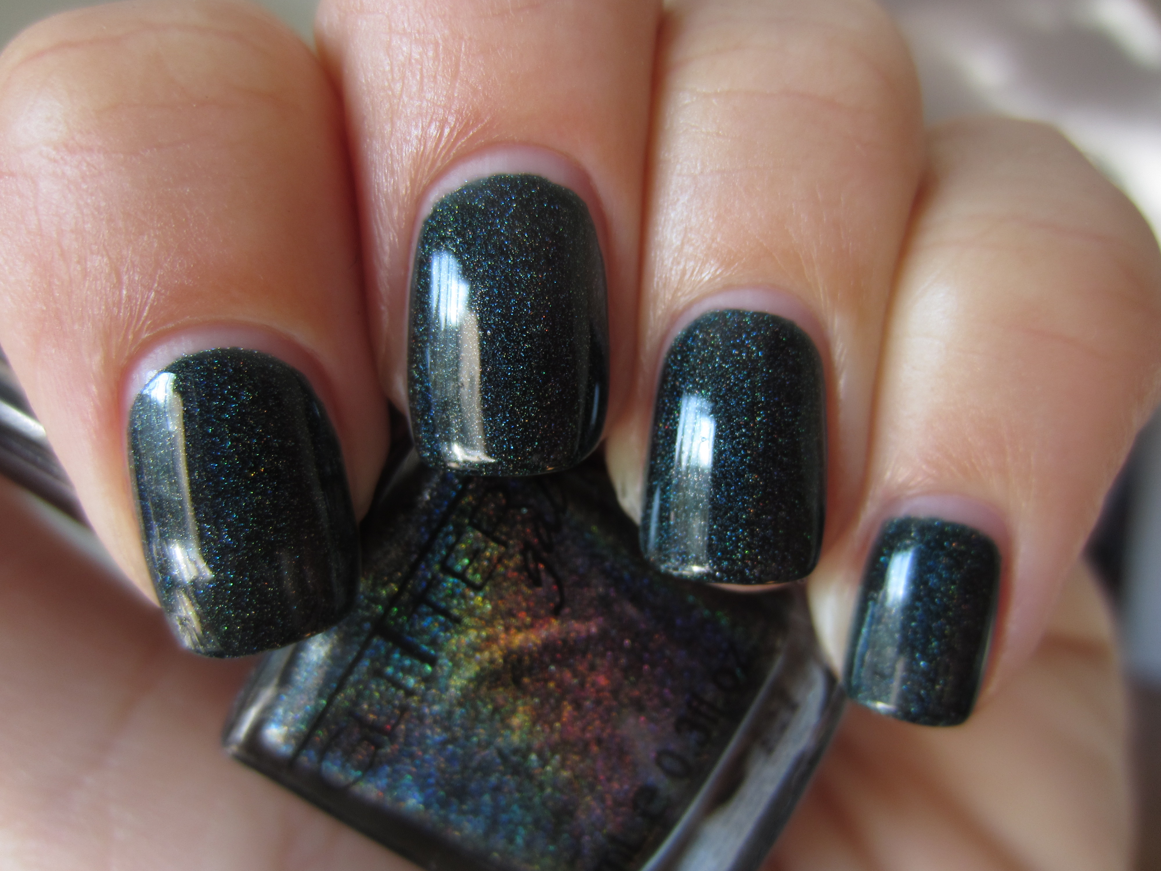 Lizard Belly Holo swatch (indirect light & TC)