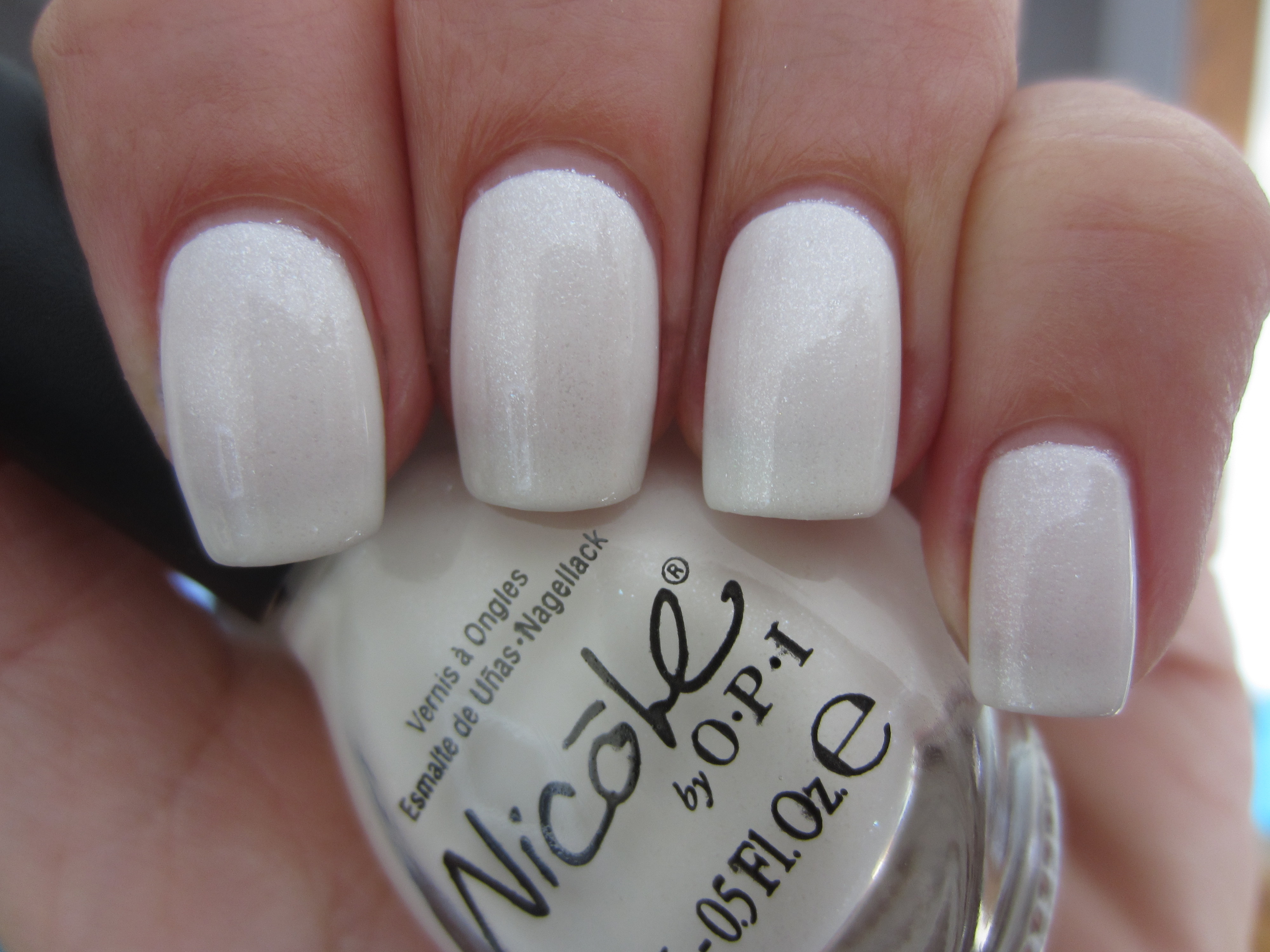 It's All About The Glam swatch (indirect light)