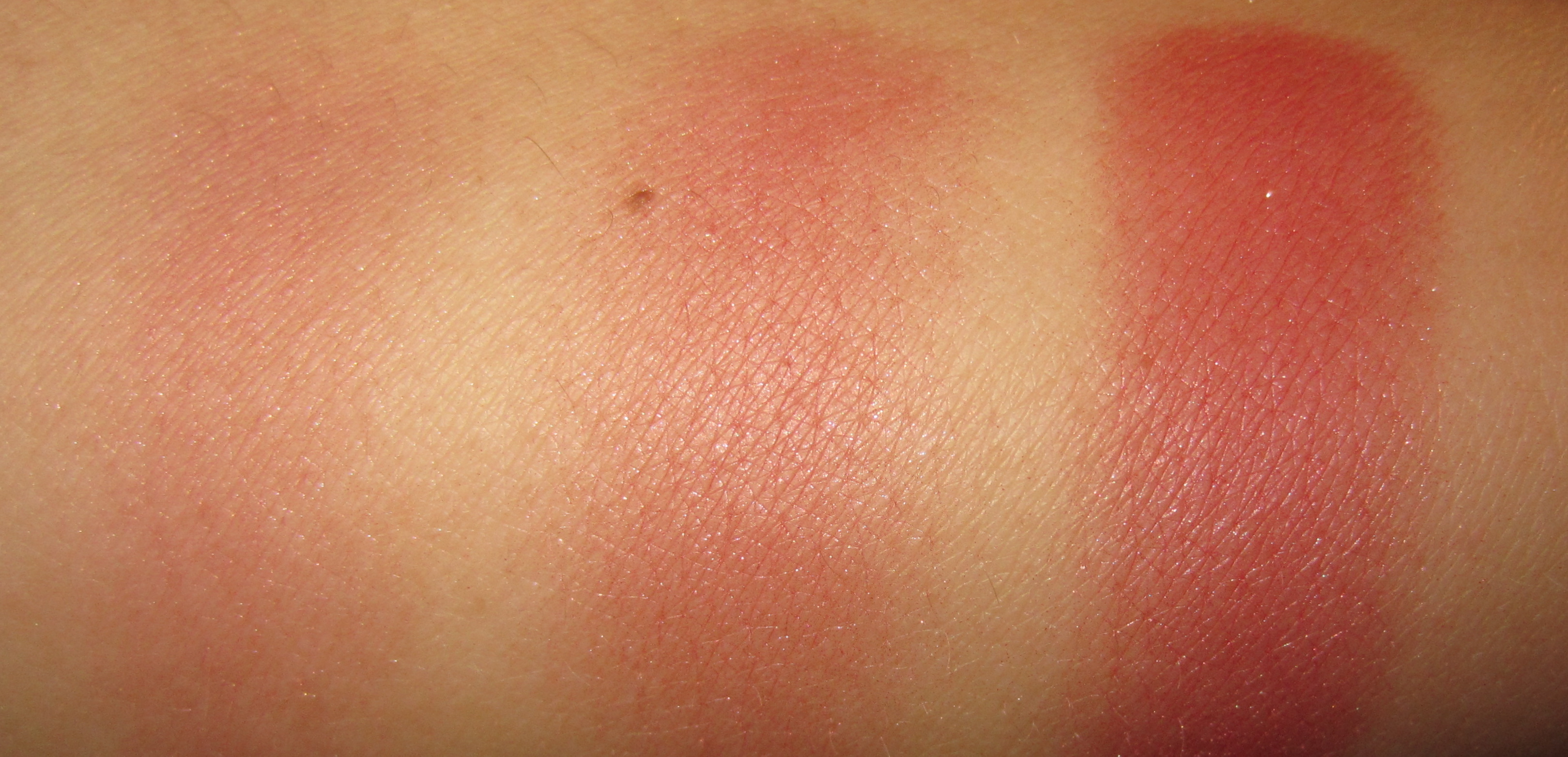Red blush swatches