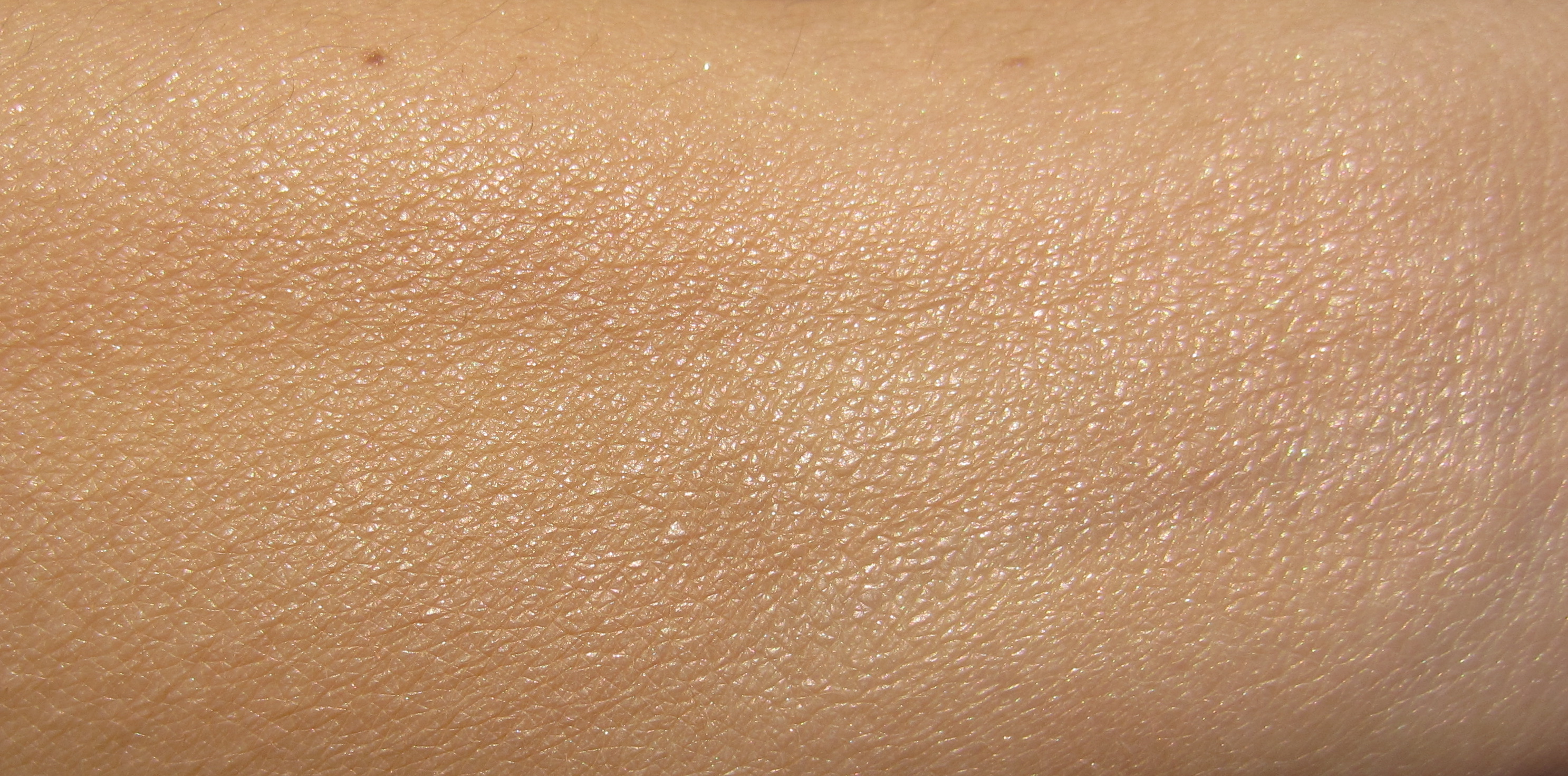 Lumiere Sculptée de Chanel (blended out sunlight)
