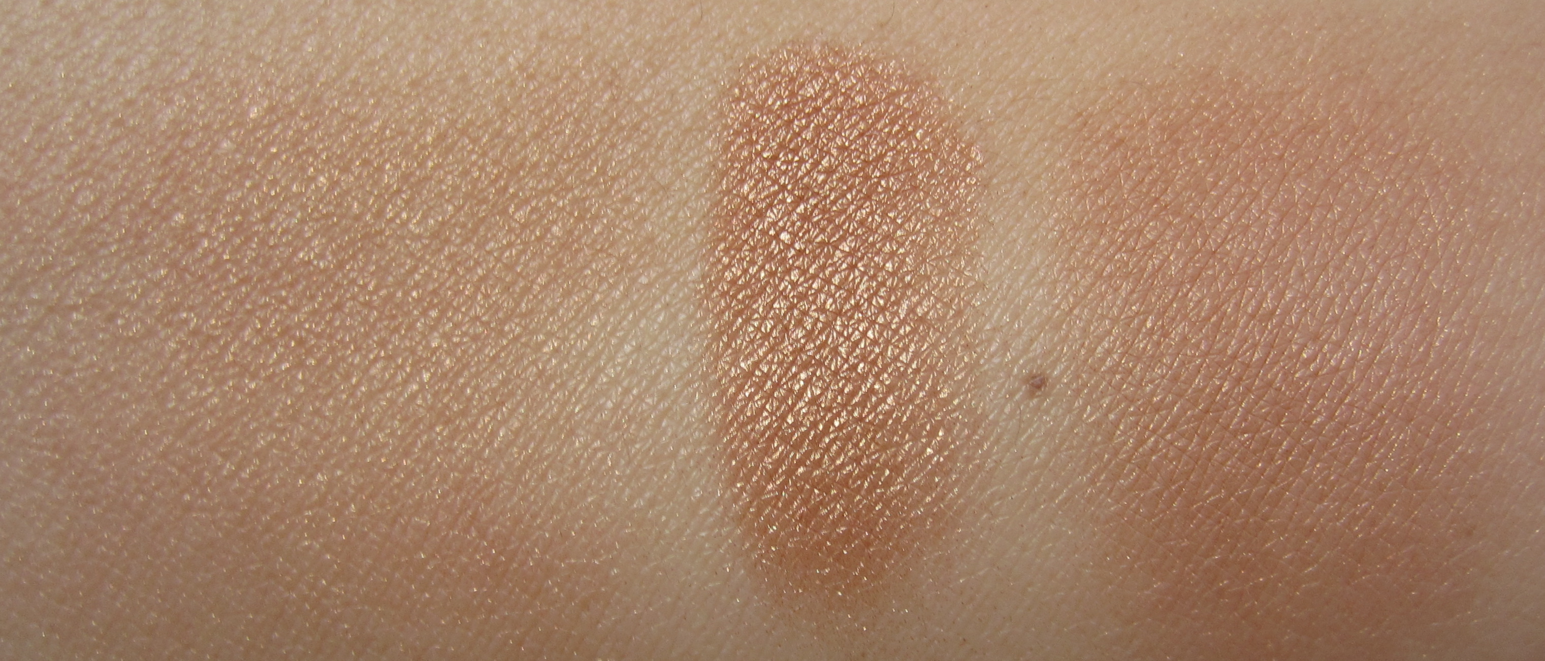 Topaz Chameleon swatch (indoors)
