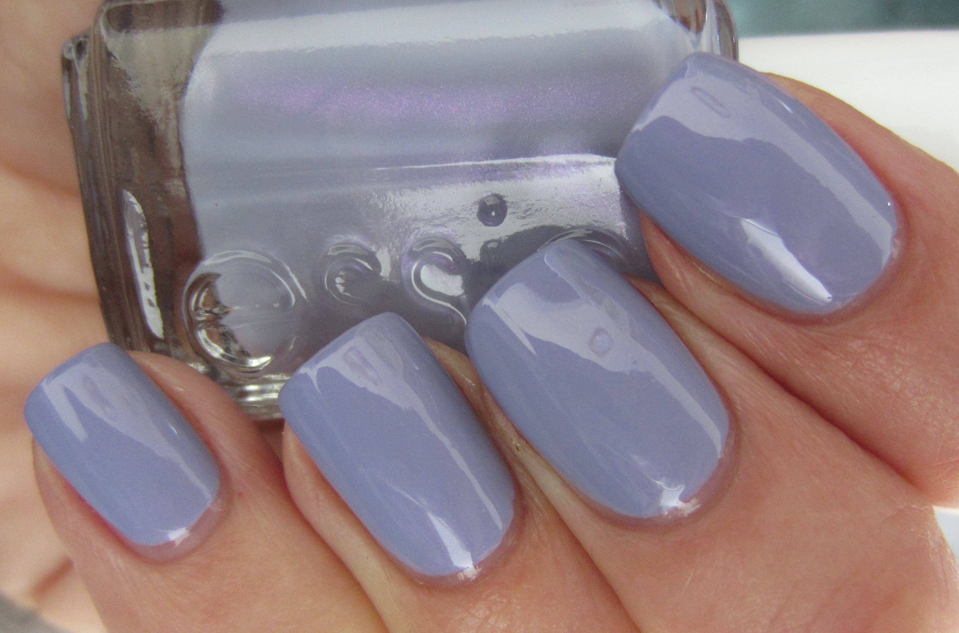She's Picture Perfect swatch (indoors 1)