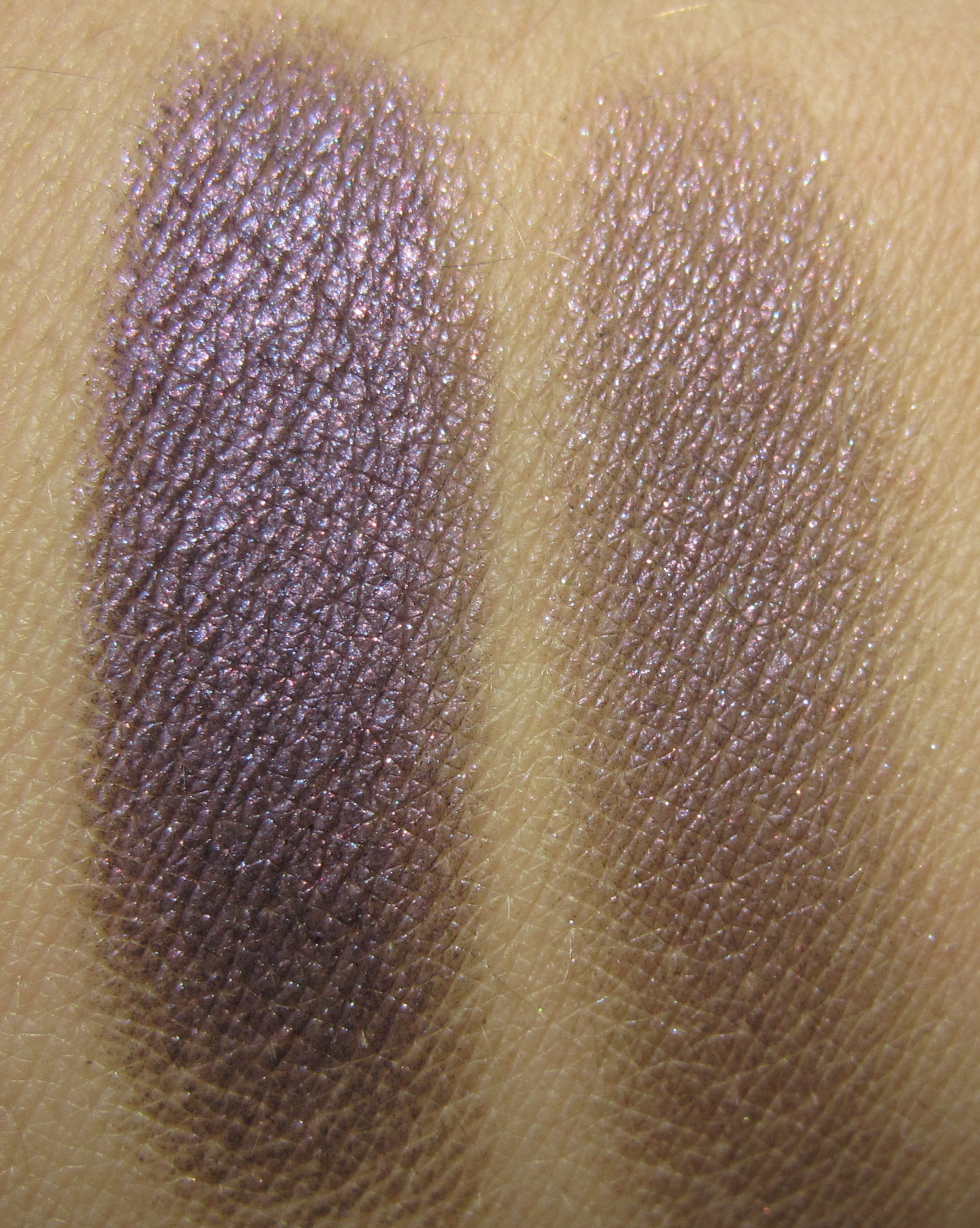 Purple Obsession swatch (sunlight)