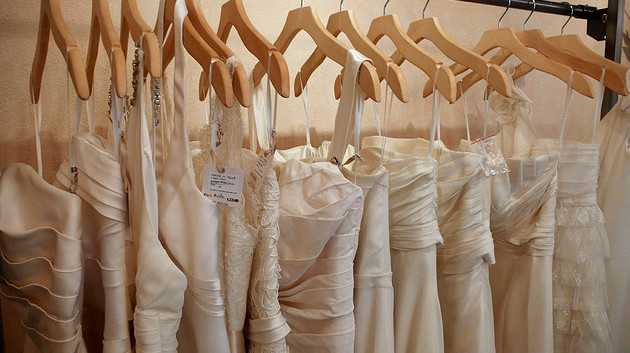 bridal-gown-on-hanger