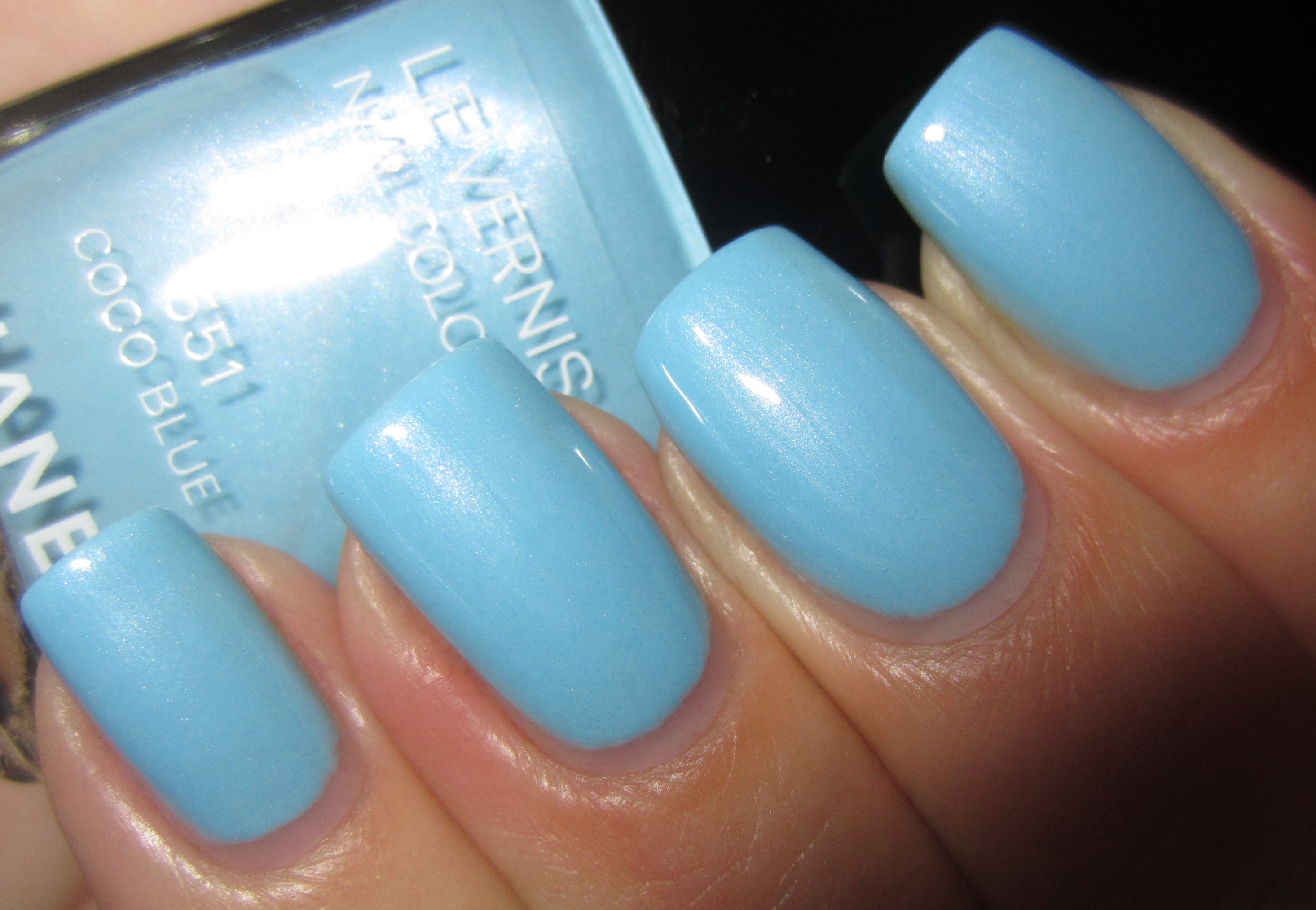 Coco Blue swatch (flash)