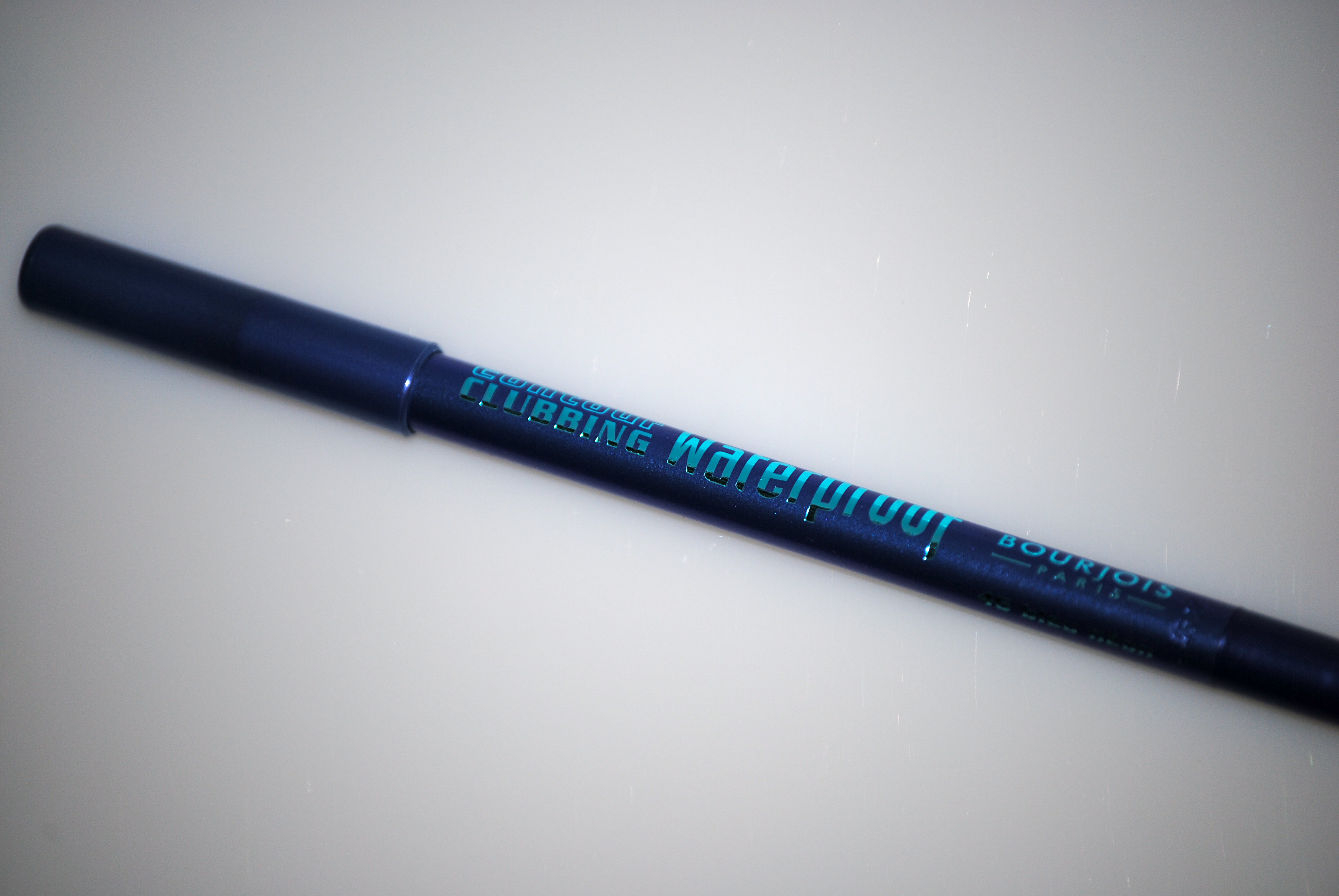 Bourjois Bleu Neon