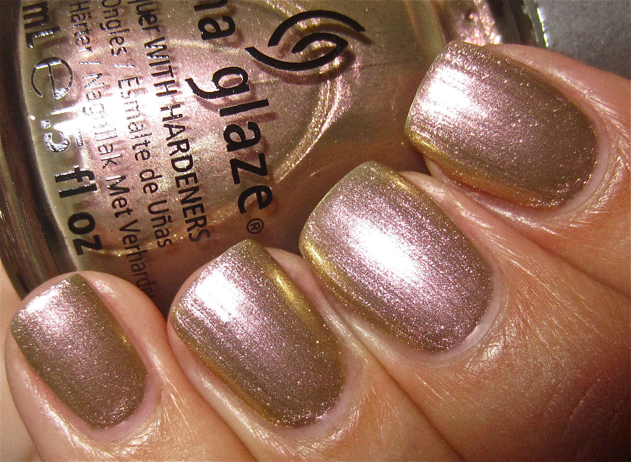 CG Swanky Silk swatch (flash)