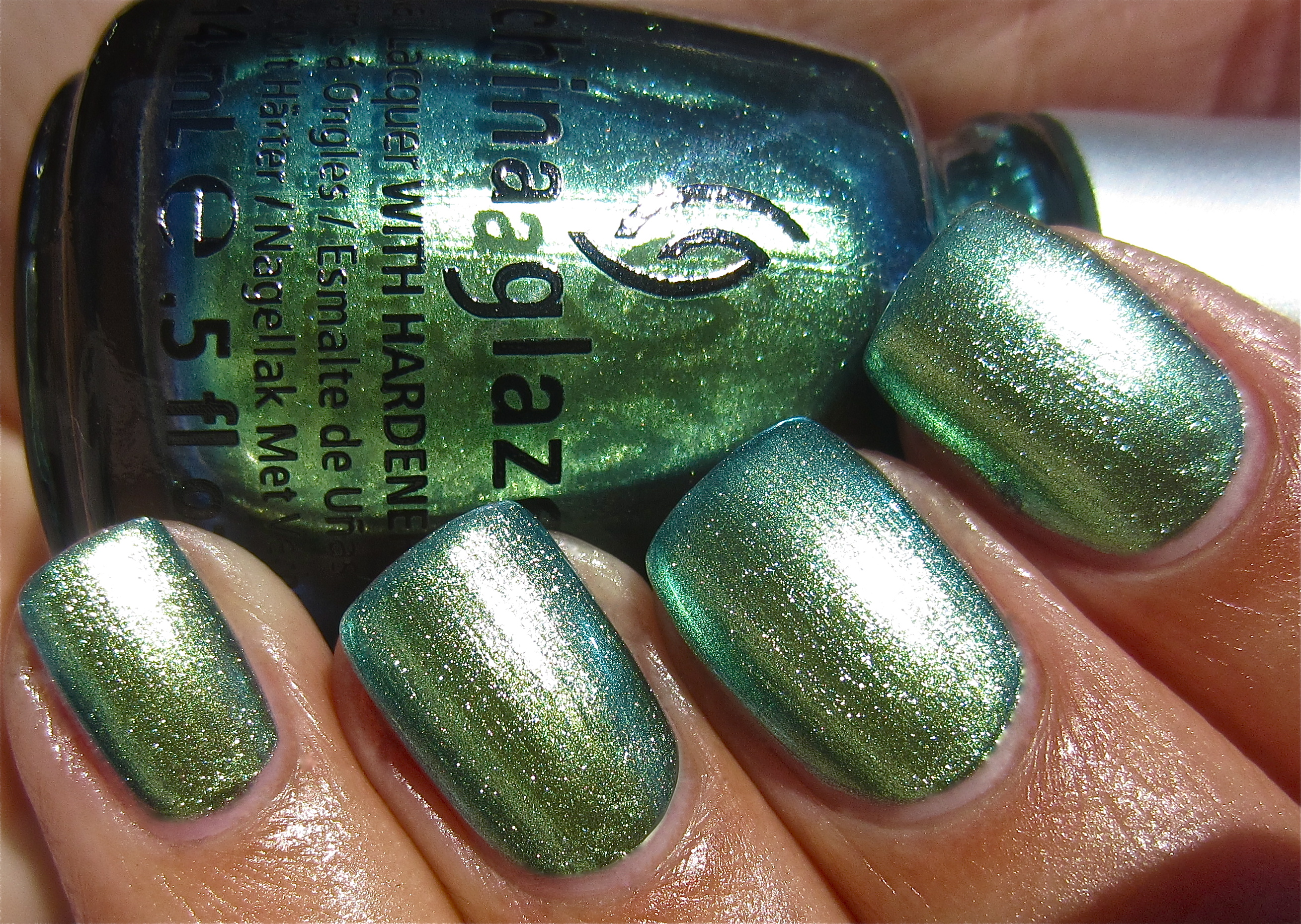 CG Unpredictable swatch (sunlight 2)