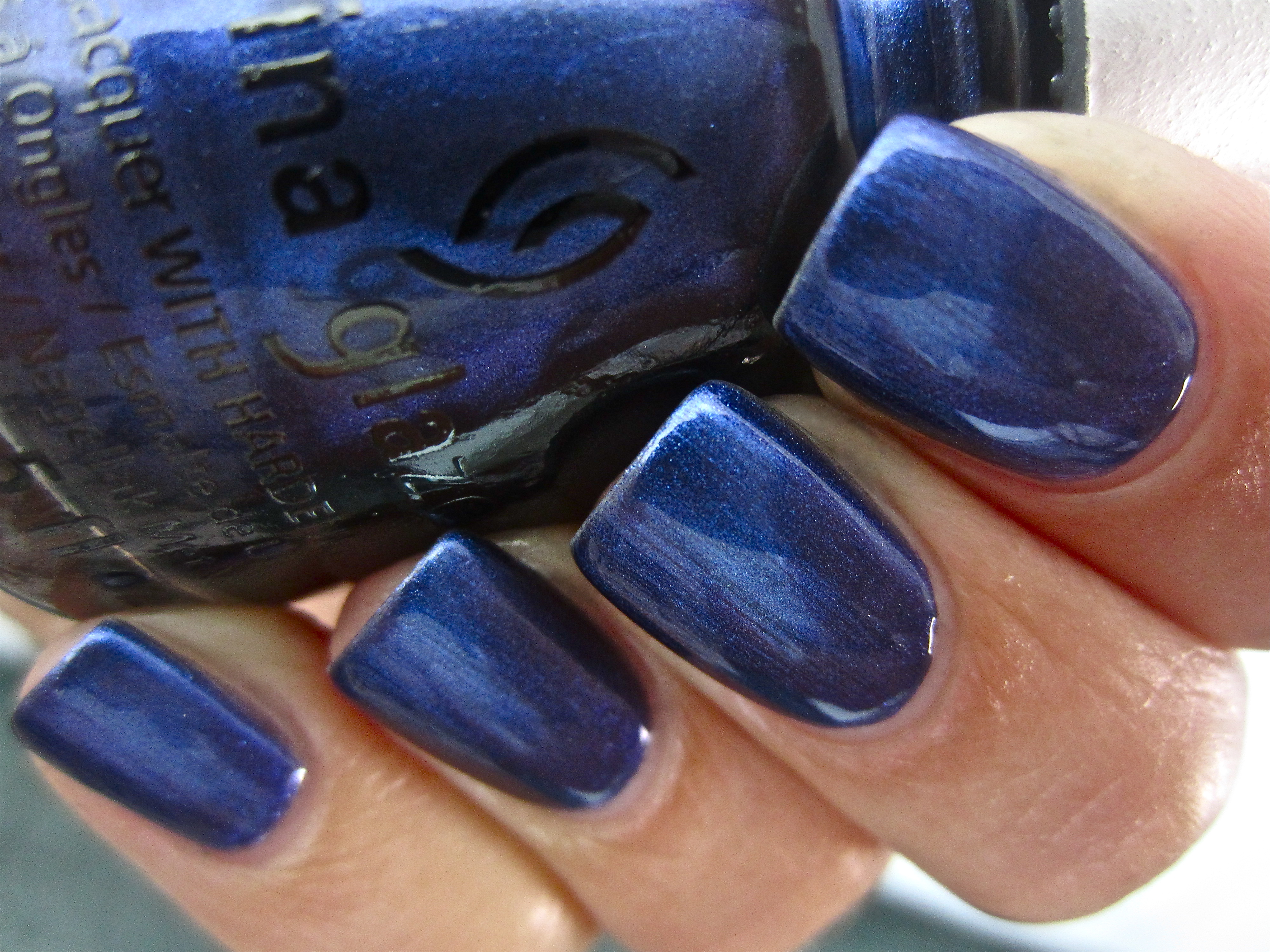 CG Want My Bawdy swatch (angle)