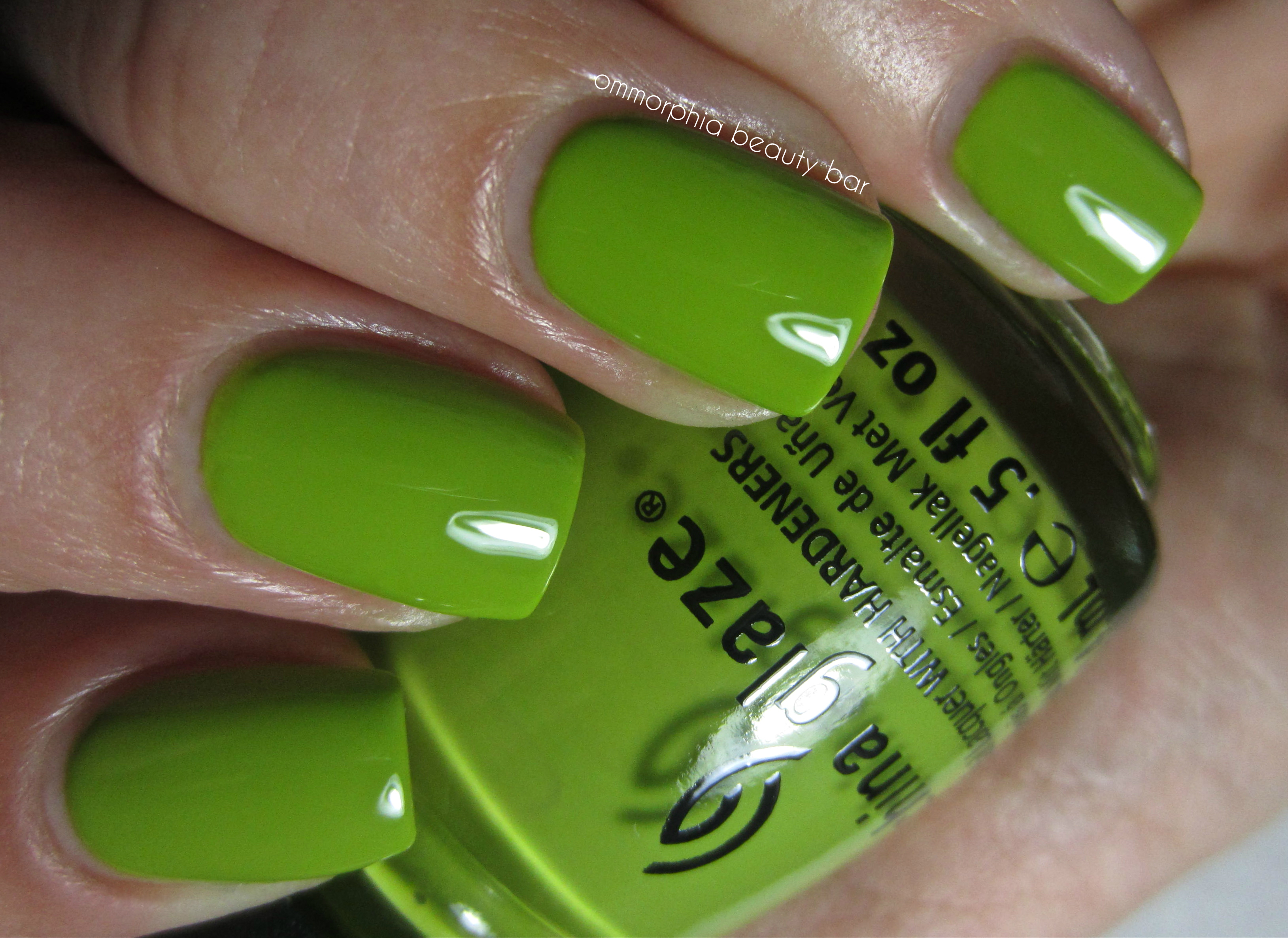 CG Def Defying swatch 2