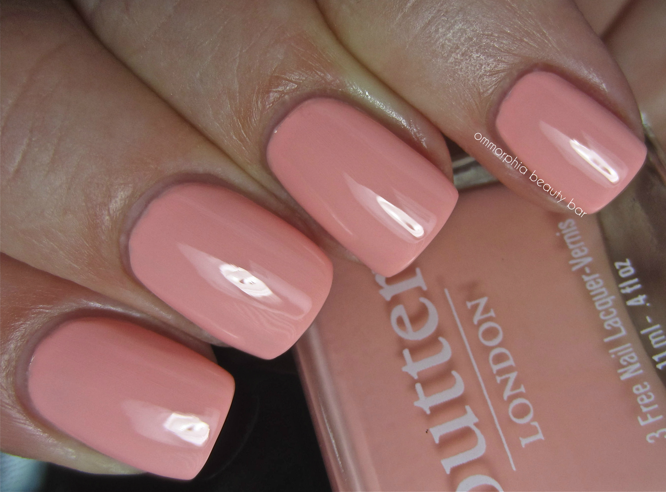 BL Kerfluffle swatch 2