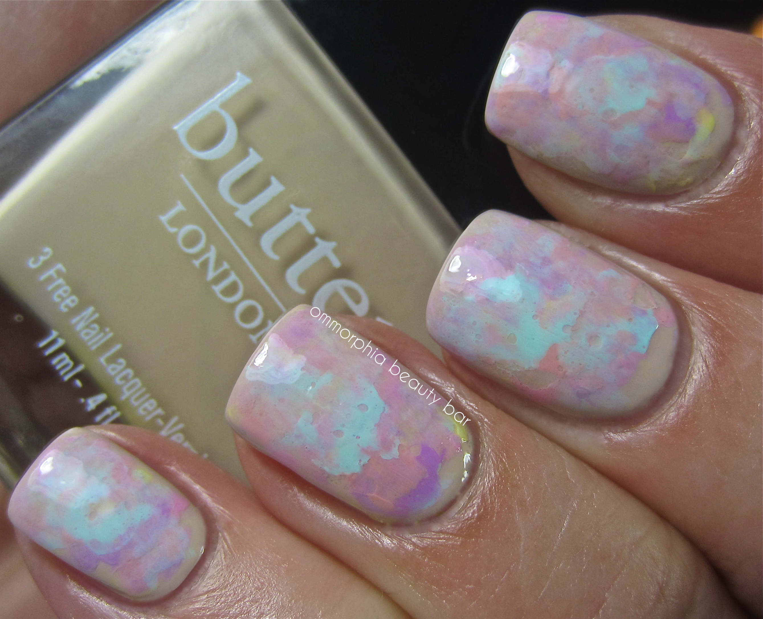 BL Watercolour nail art mani