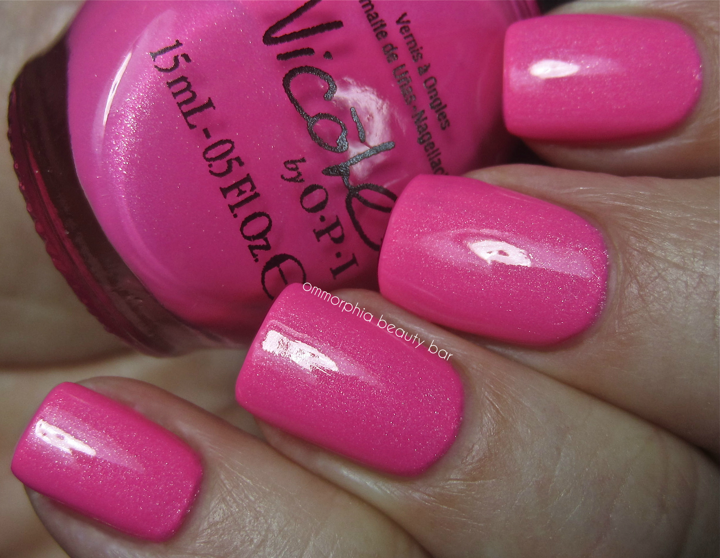 NOPI Still into Pink & tc swatch