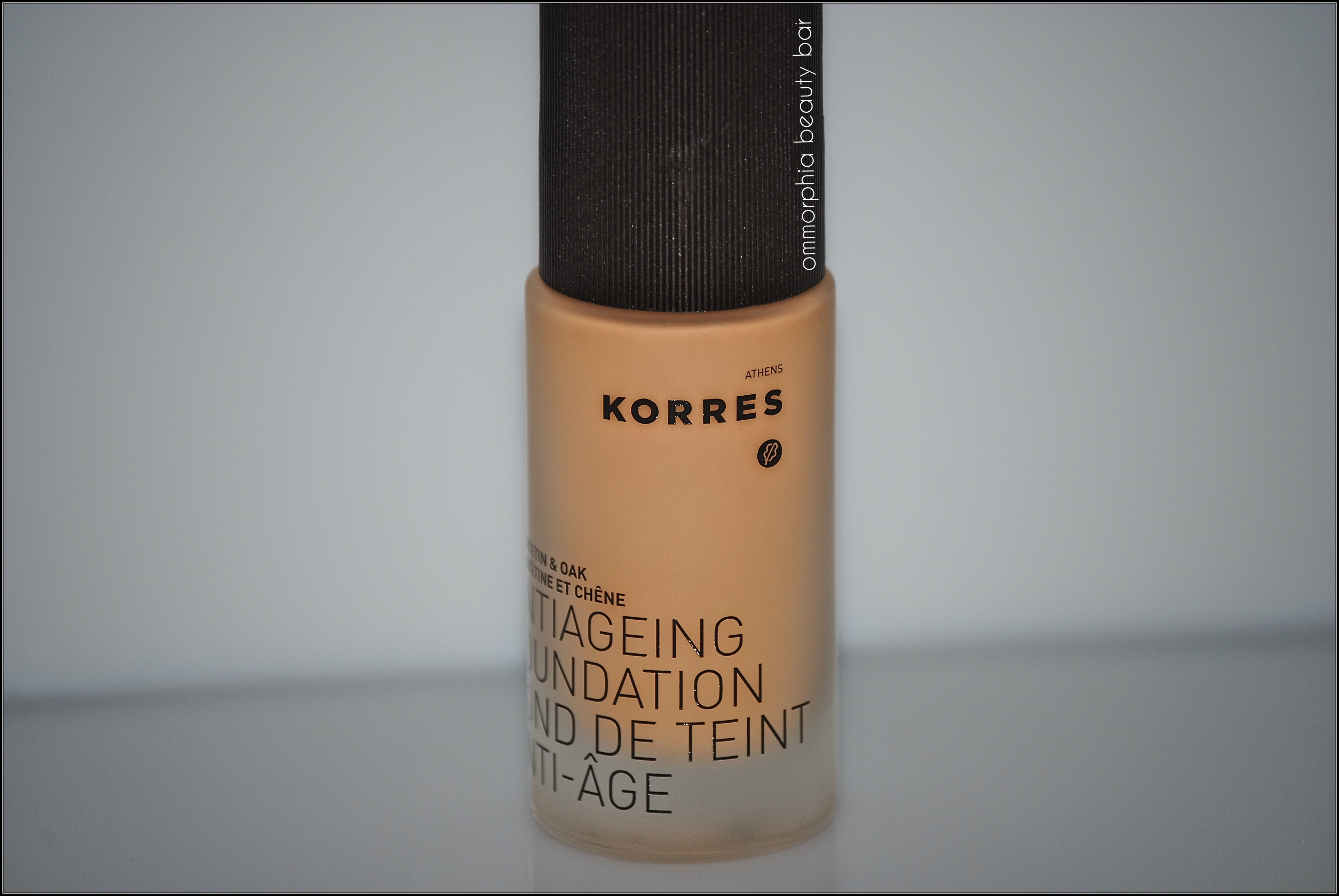 KORRES Antiageing Foundation closer