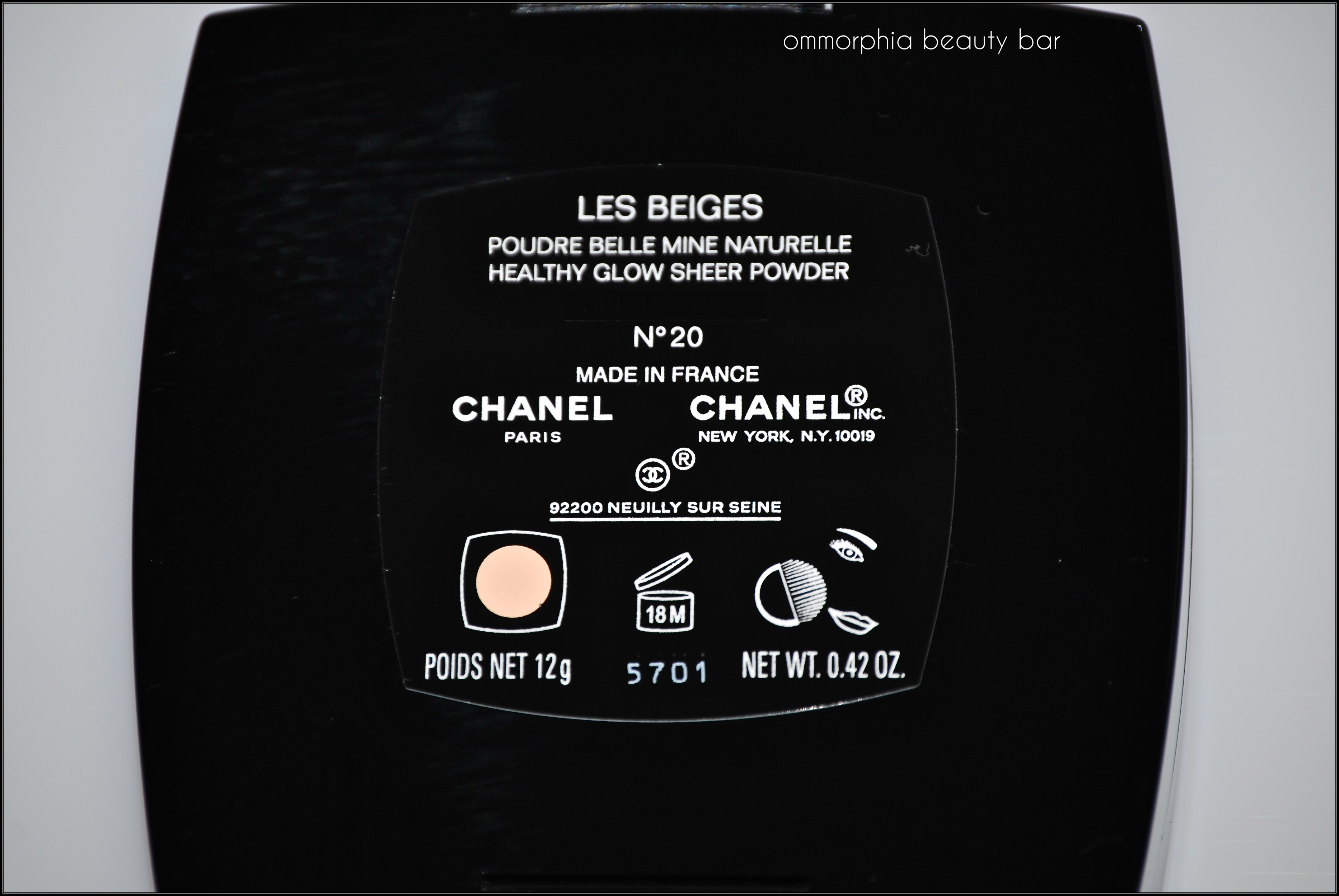 CHANEL Les Beiges #20 back