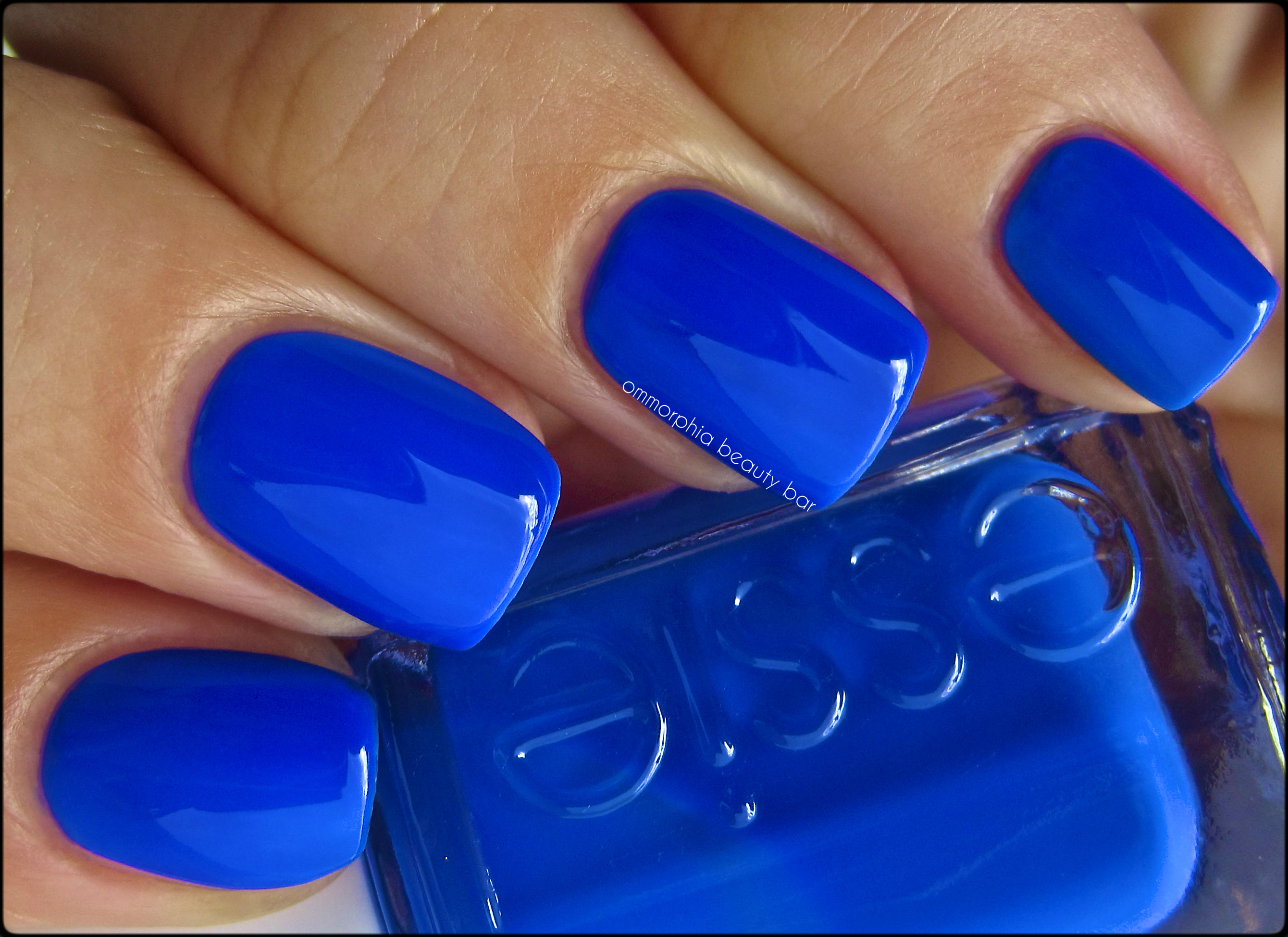 Essie Bouncer It's Me swatch 2
